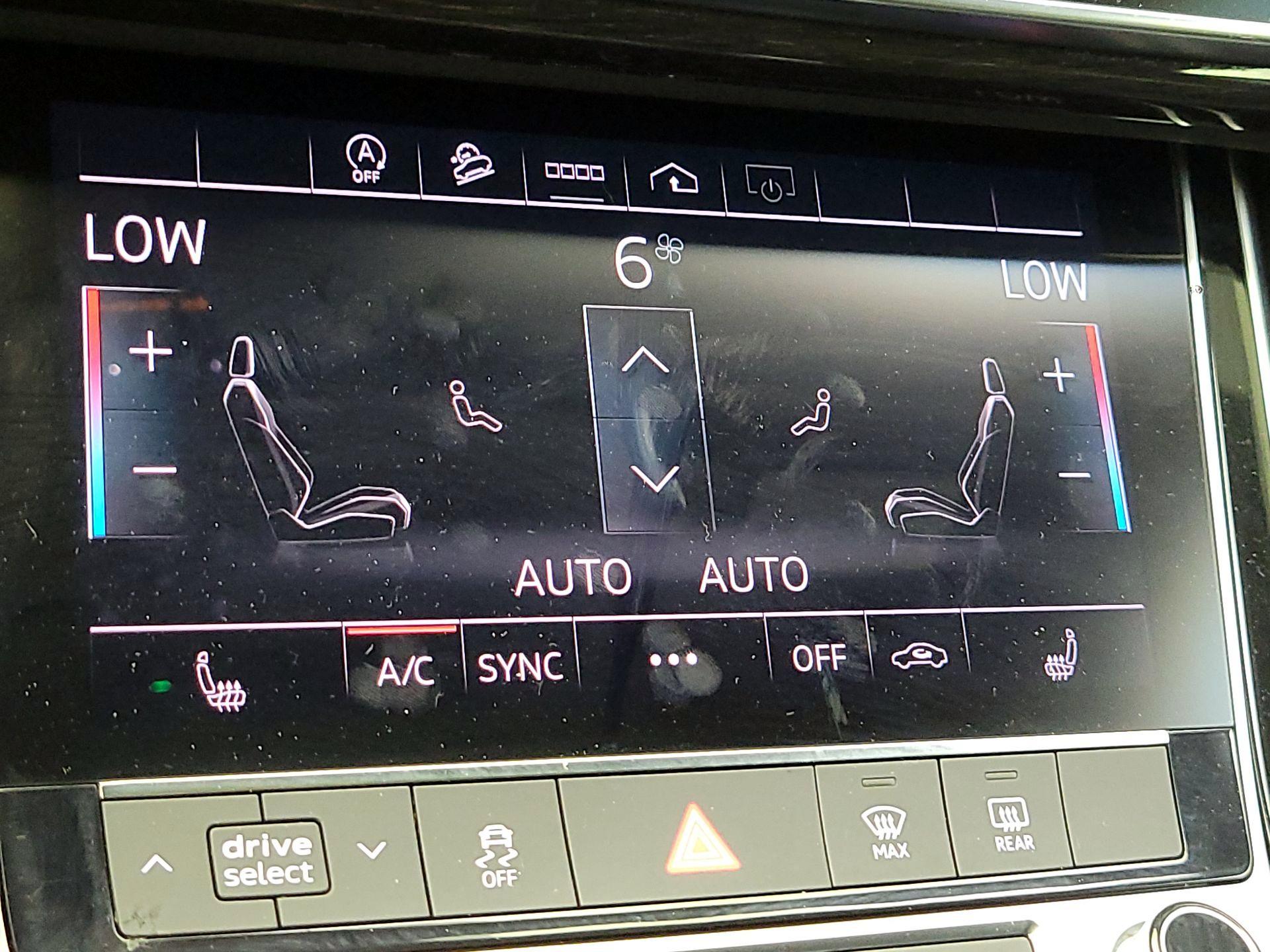 Thumbnail: 2021 Audi Q7 - 17