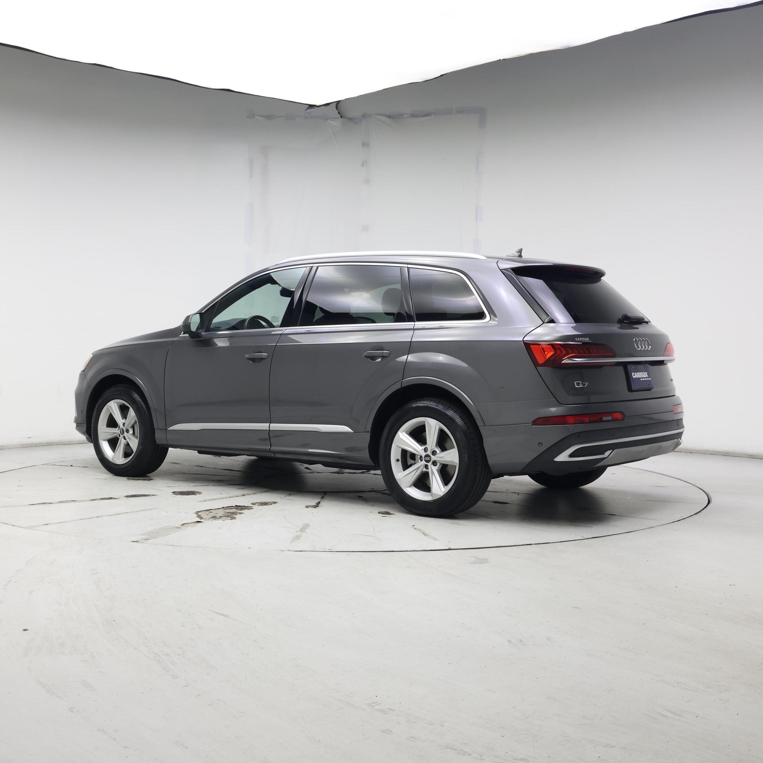 Thumbnail: 2021 Audi Q7 - 2