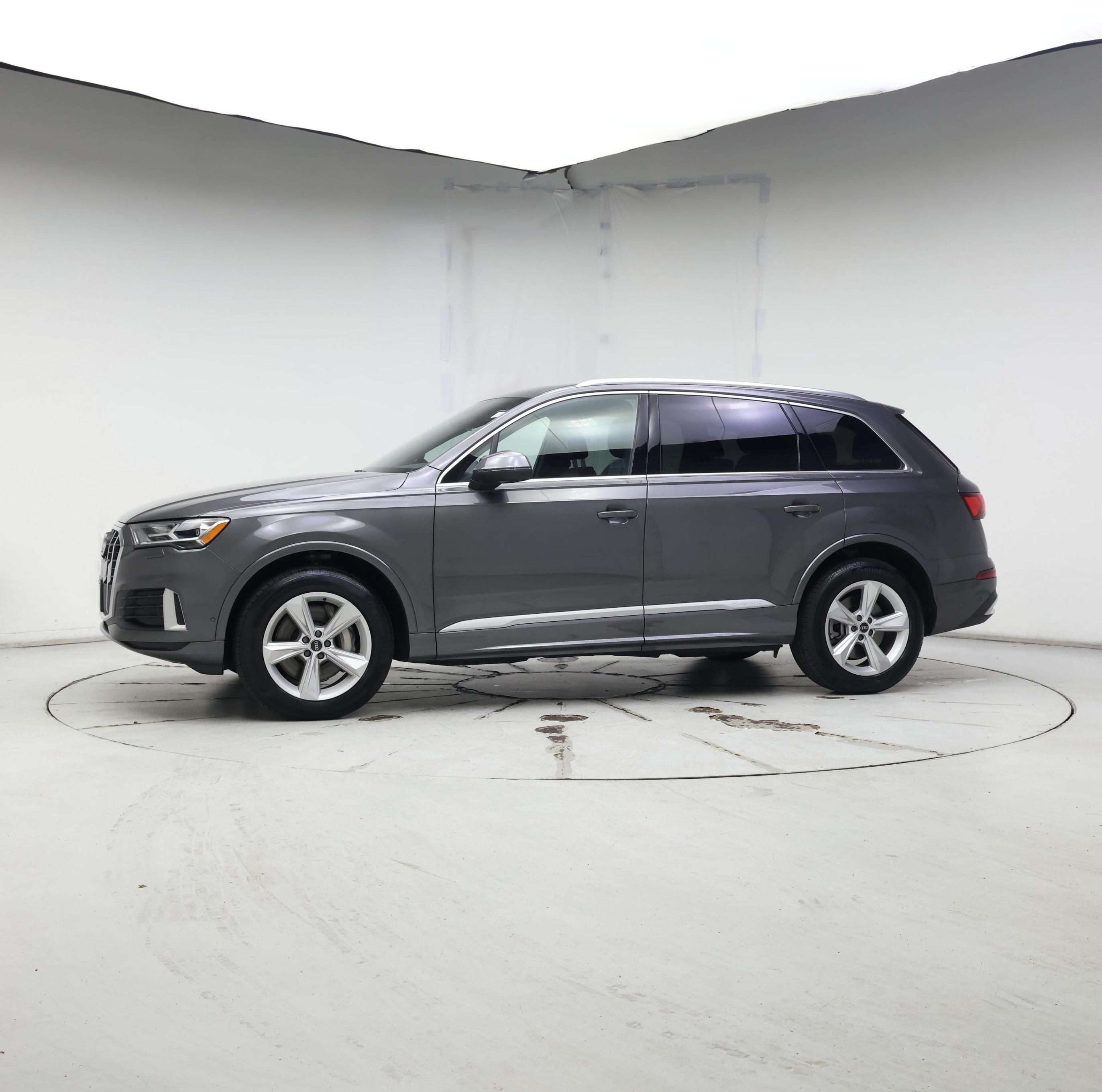 Thumbnail: 2021 Audi Q7 - 3