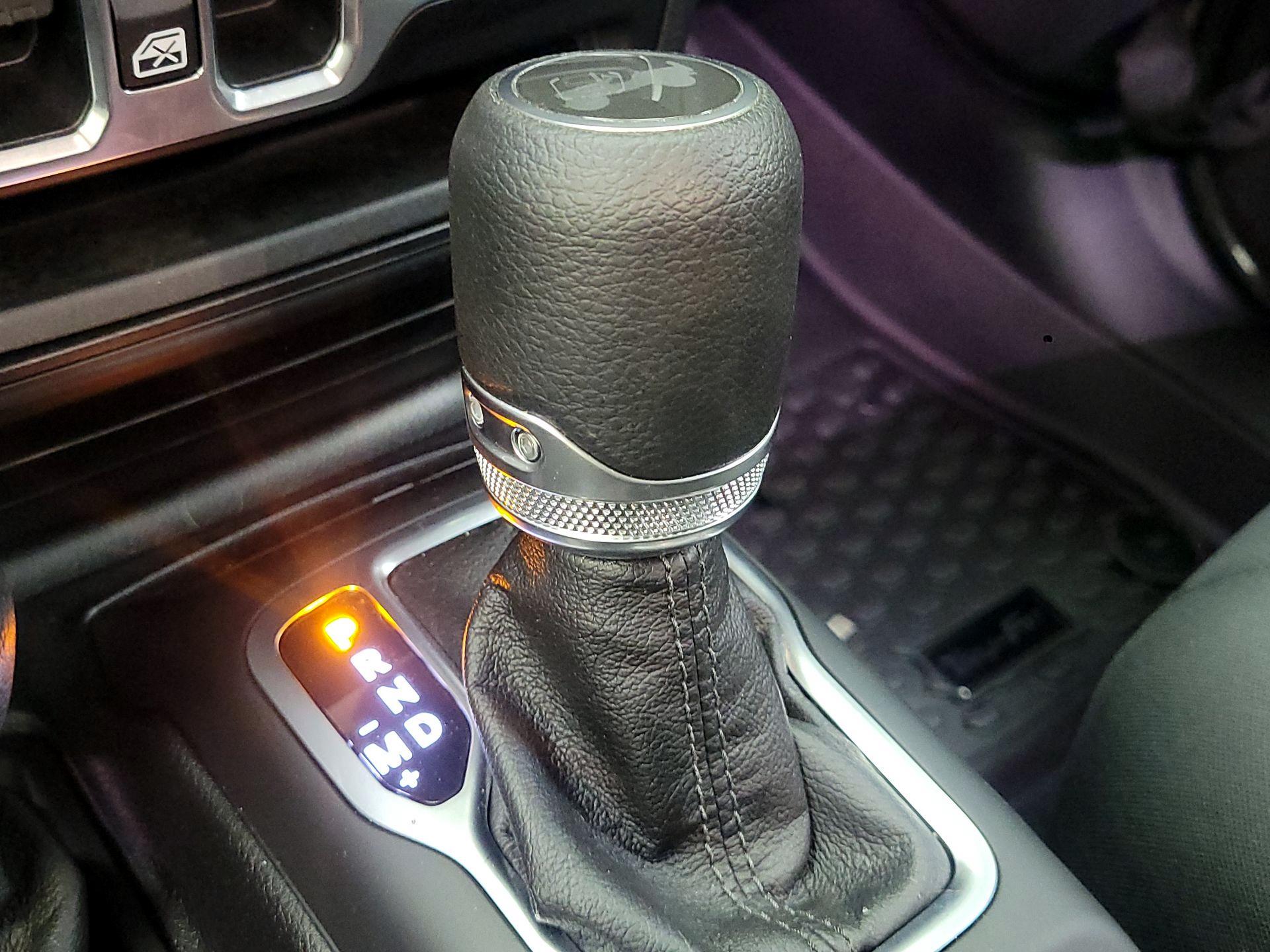 Thumbnail: 2020 Jeep Wrangler - 17