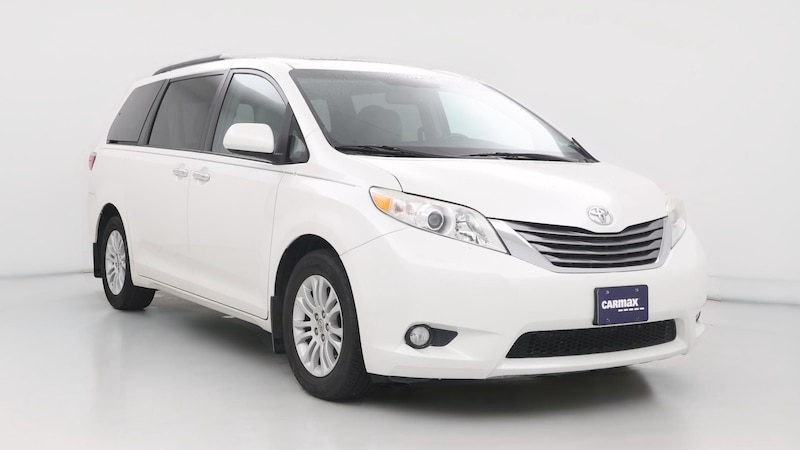 2016 Toyota Sienna Limited Hero Image