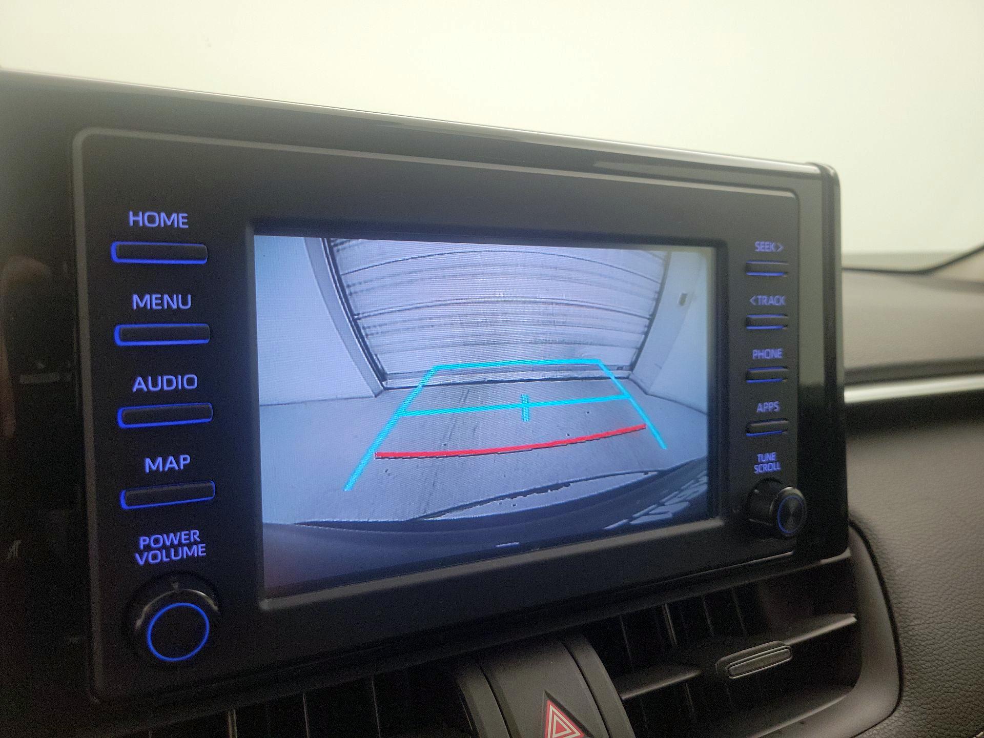Thumbnail: 2019 Toyota RAV4 - 14