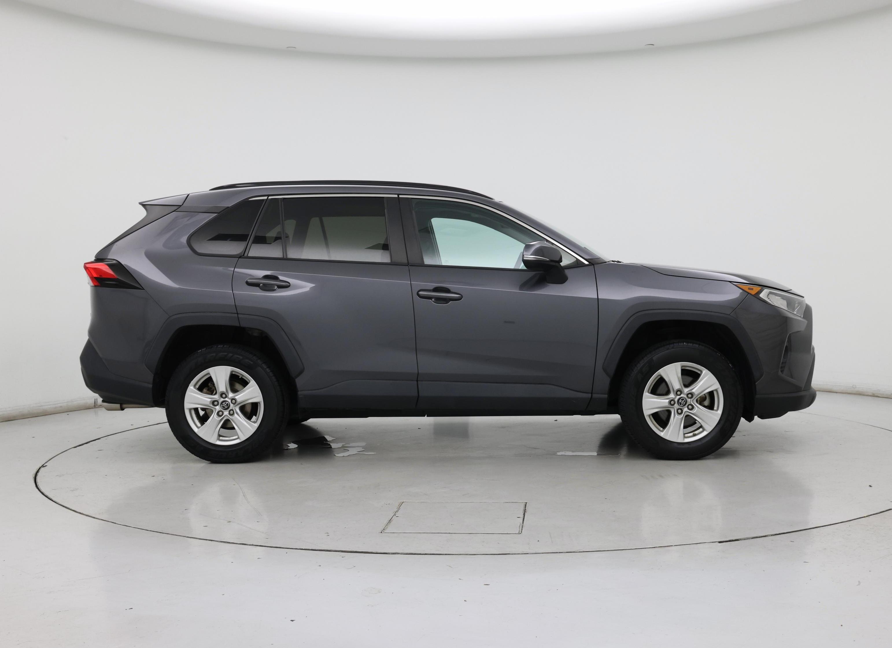Thumbnail: 2019 Toyota RAV4 - 7