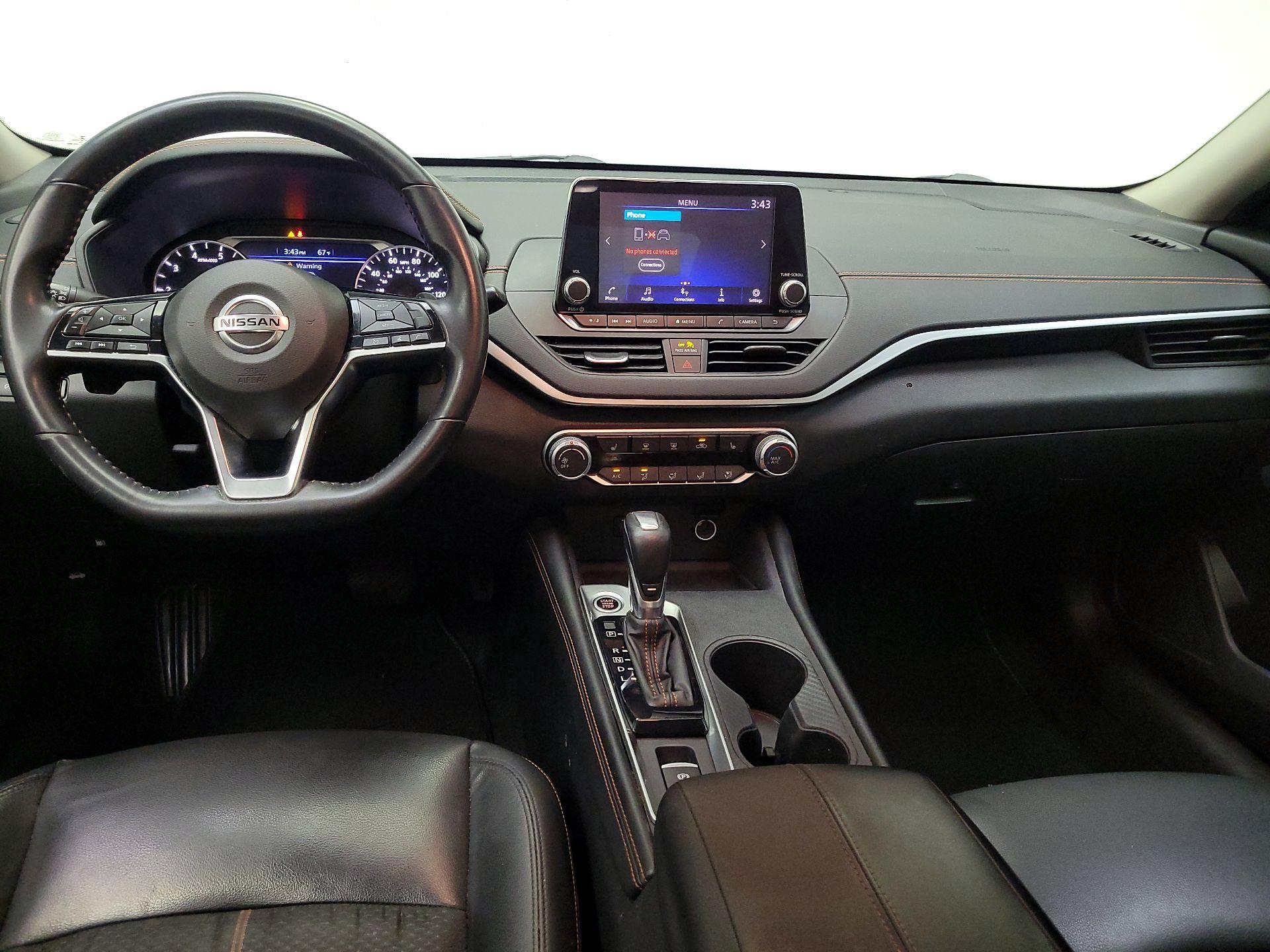 Thumbnail: 2020 Nissan Altima - 9