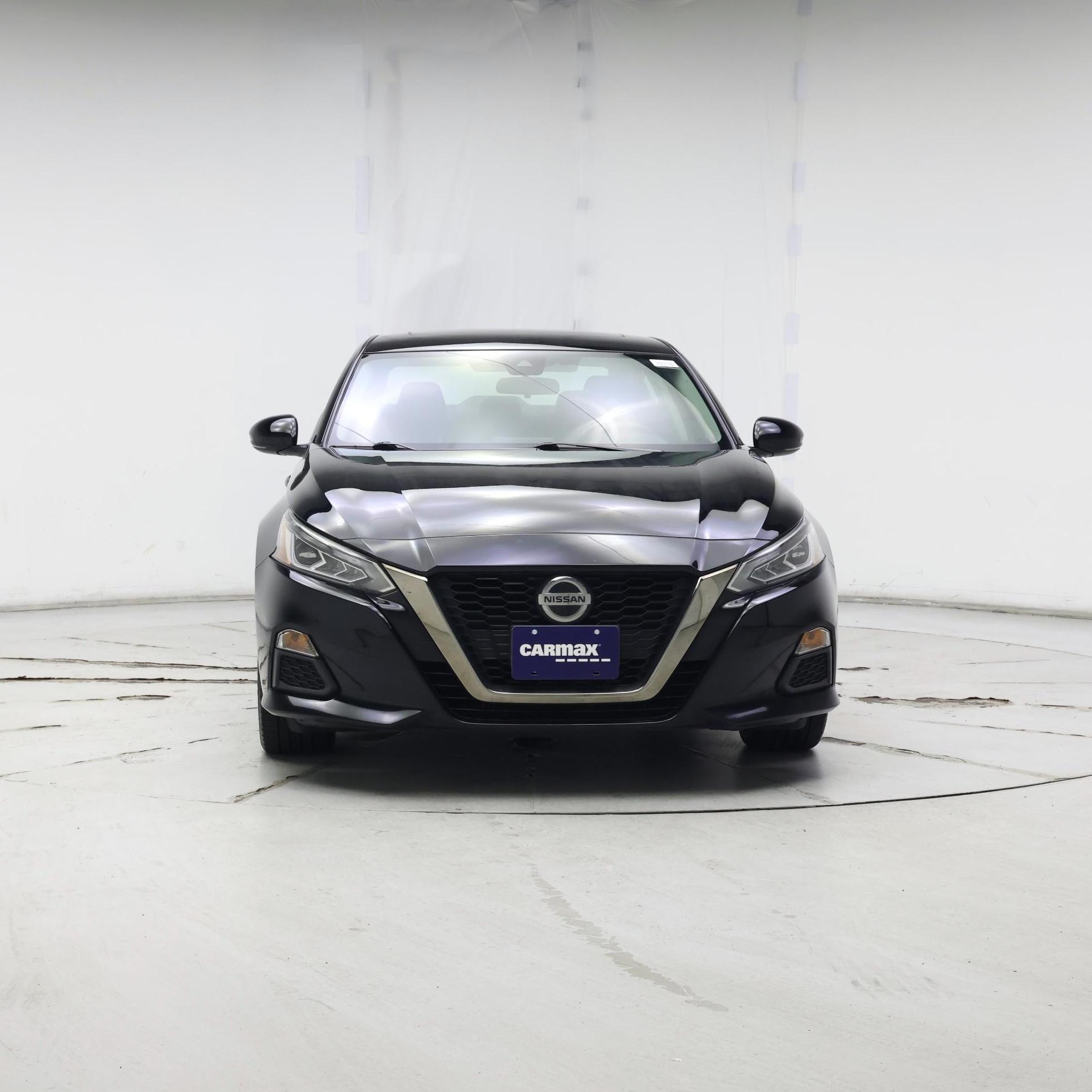 Thumbnail: 2020 Nissan Altima - 5