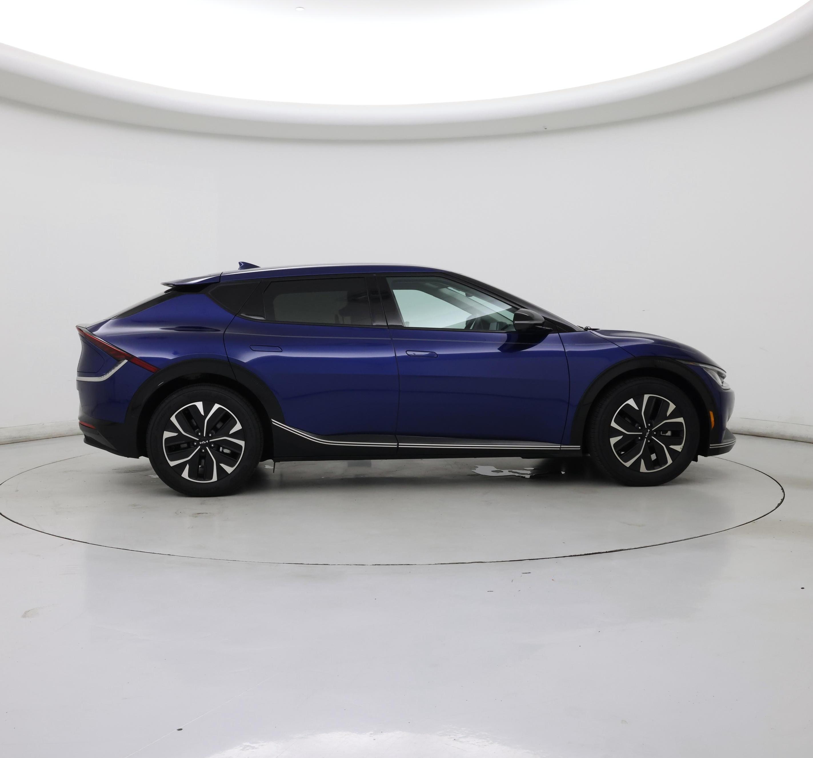 Thumbnail: 2023 Kia EV6 - 7