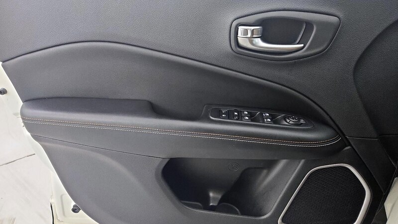 2021 Jeep Compass Latitude 12