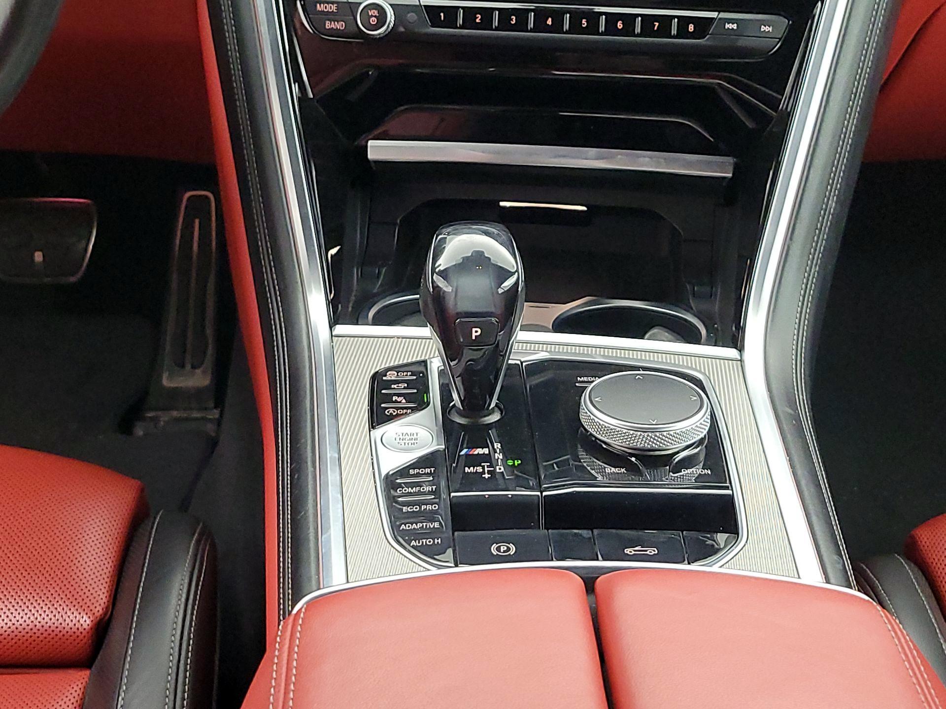 Thumbnail: 2019 BMW 8 Series - 18