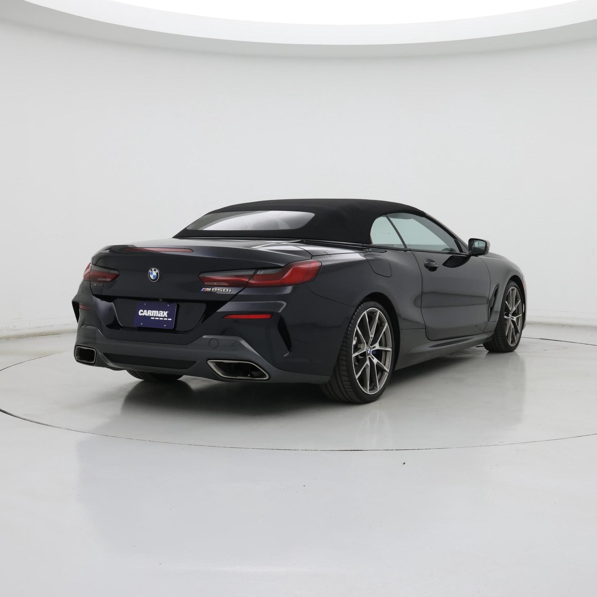 Thumbnail: 2019 BMW 8 Series - 8