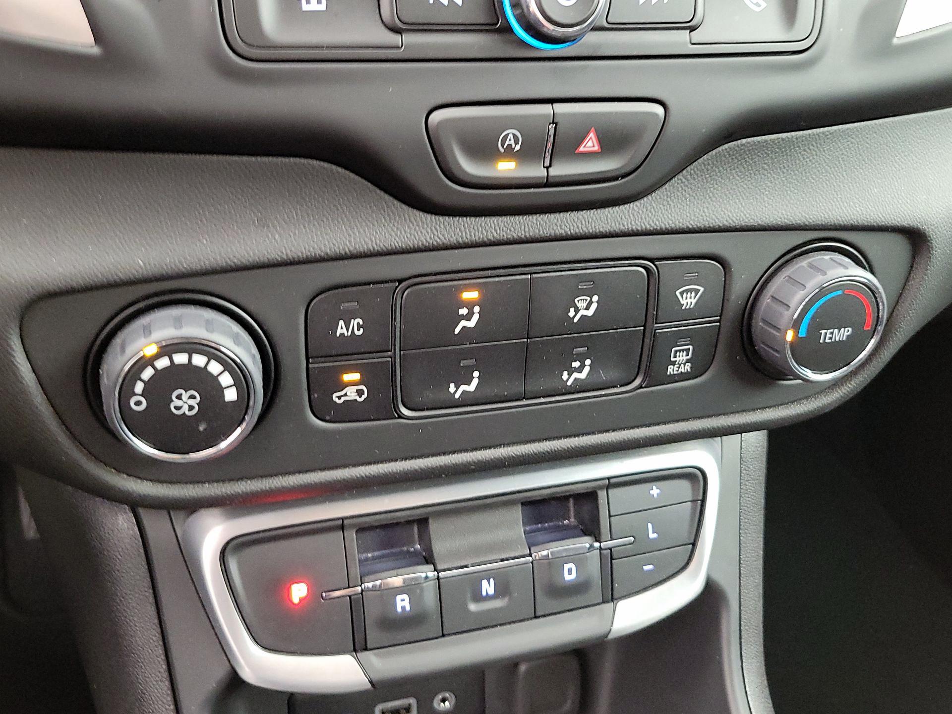 Thumbnail: 2024 GMC Terrain - 16