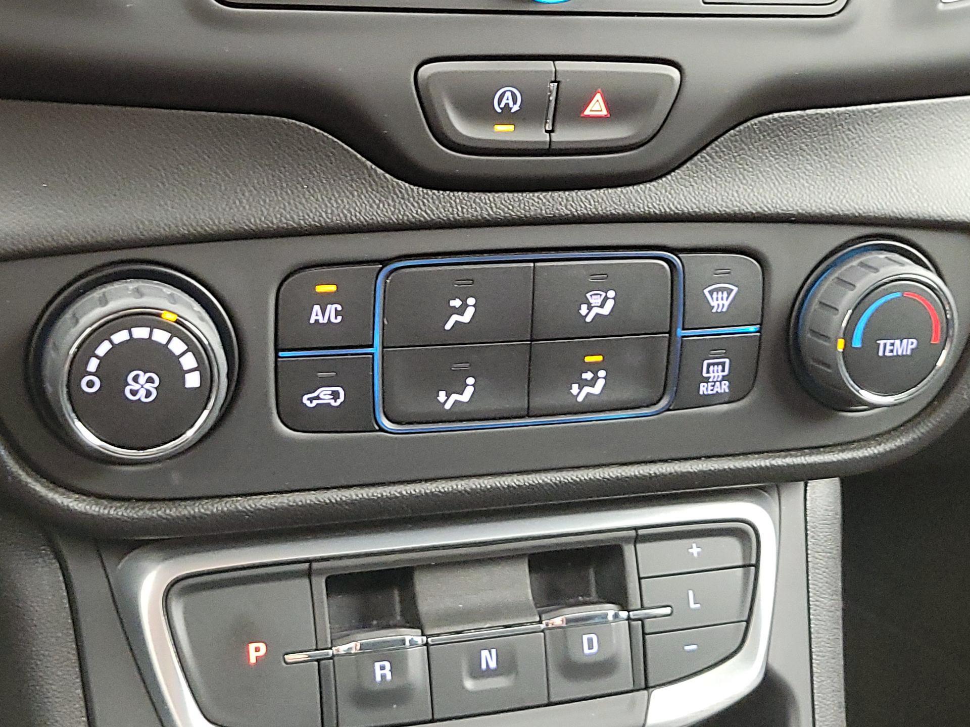 Thumbnail: 2024 GMC Terrain - 16