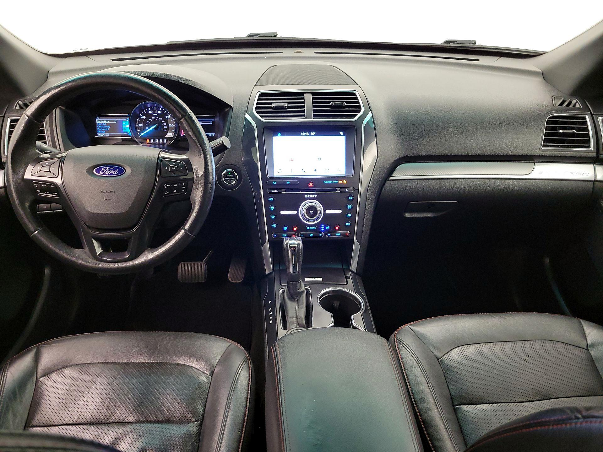 Thumbnail: 2017 Ford Explorer - 9