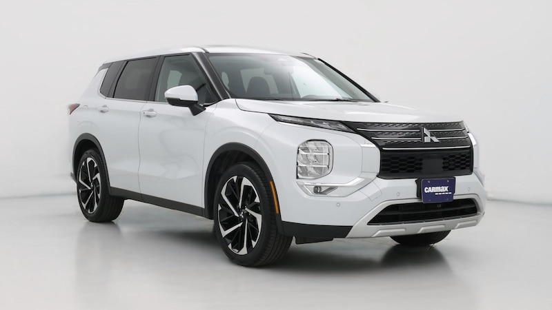 2024 Mitsubishi Outlander SE Hero Image