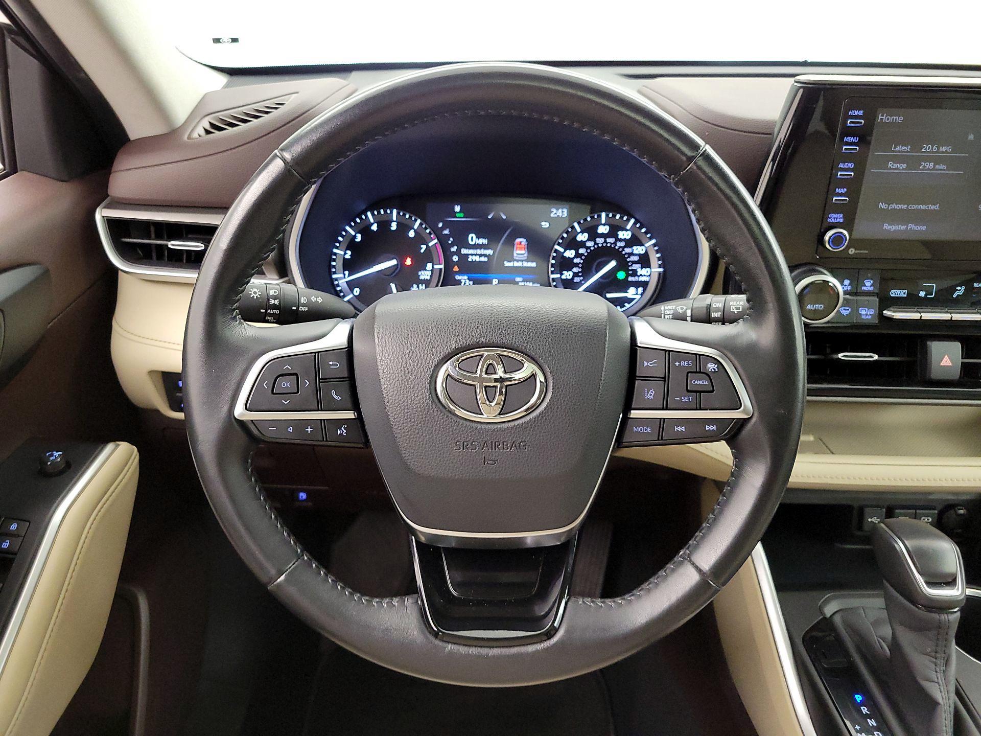 Thumbnail: 2020 Toyota Highlander - 10