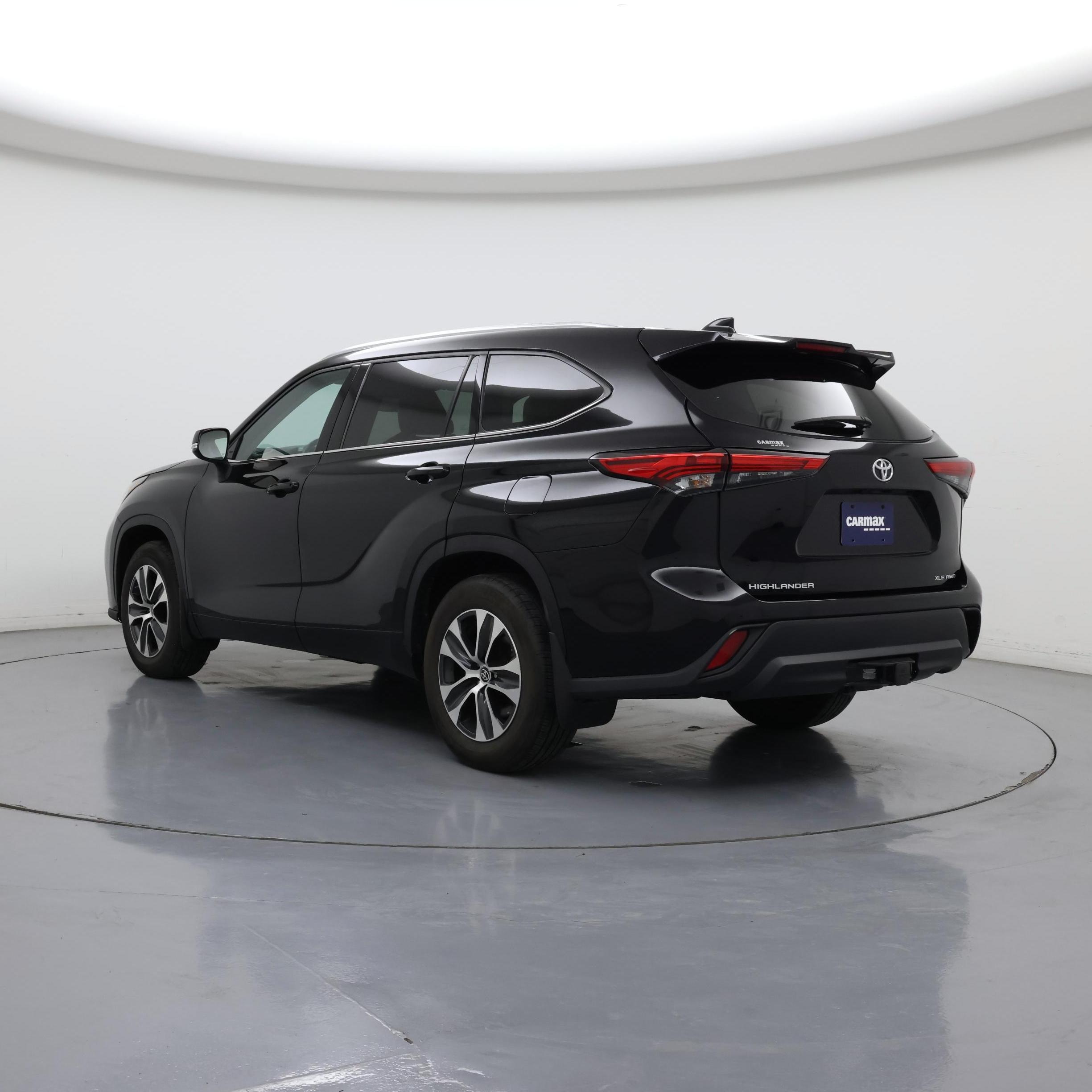 Thumbnail: 2020 Toyota Highlander - 2