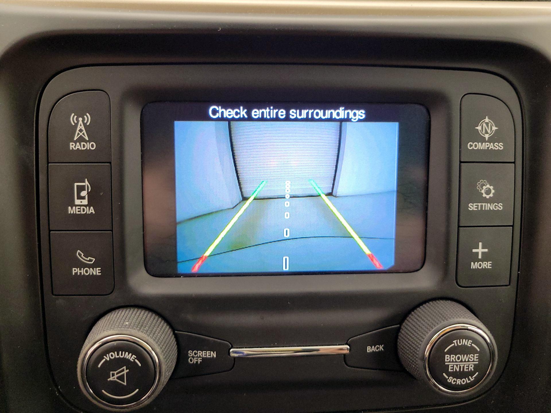 Thumbnail: 2016 Jeep Cherokee - 14