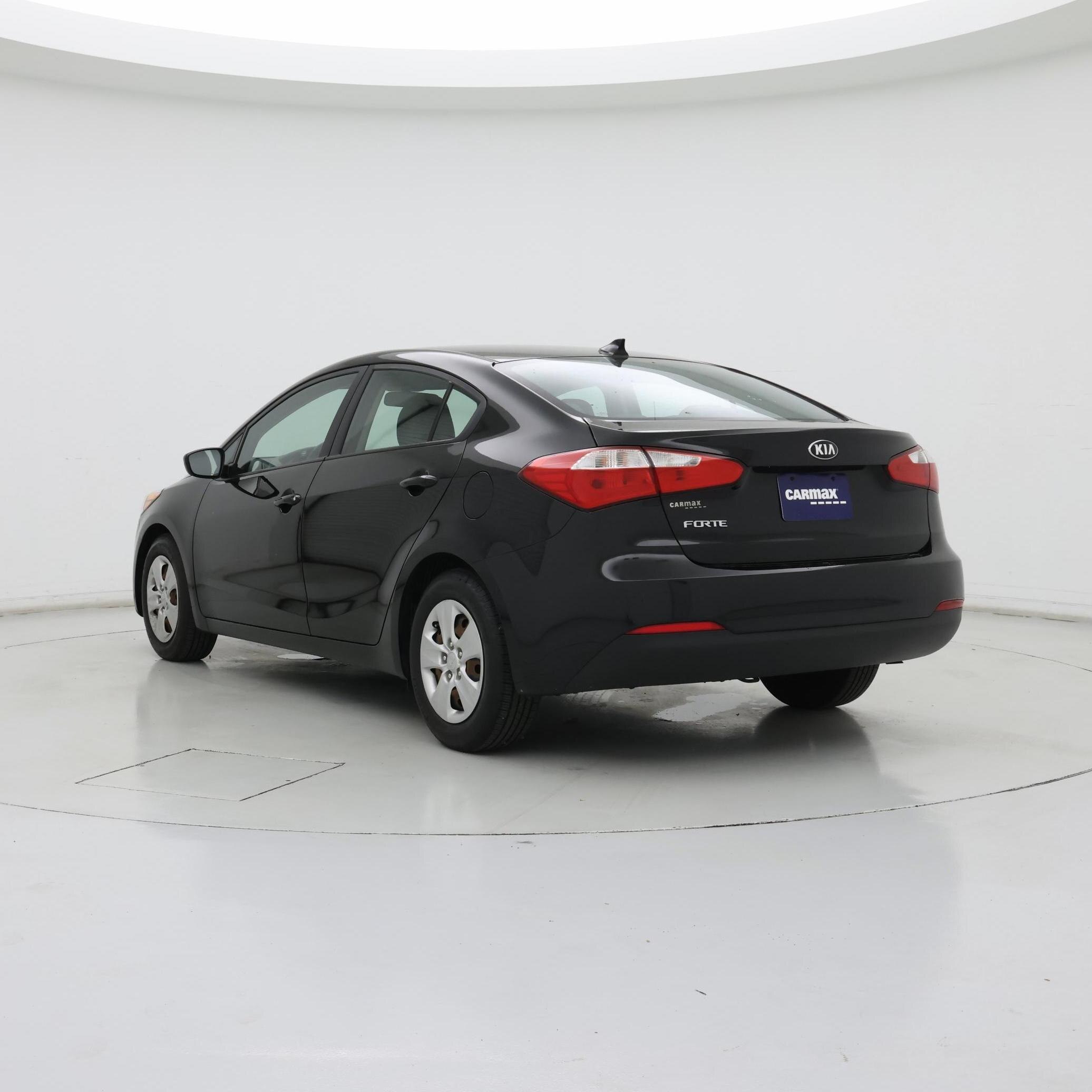 Thumbnail: 2016 Kia Forte - 2