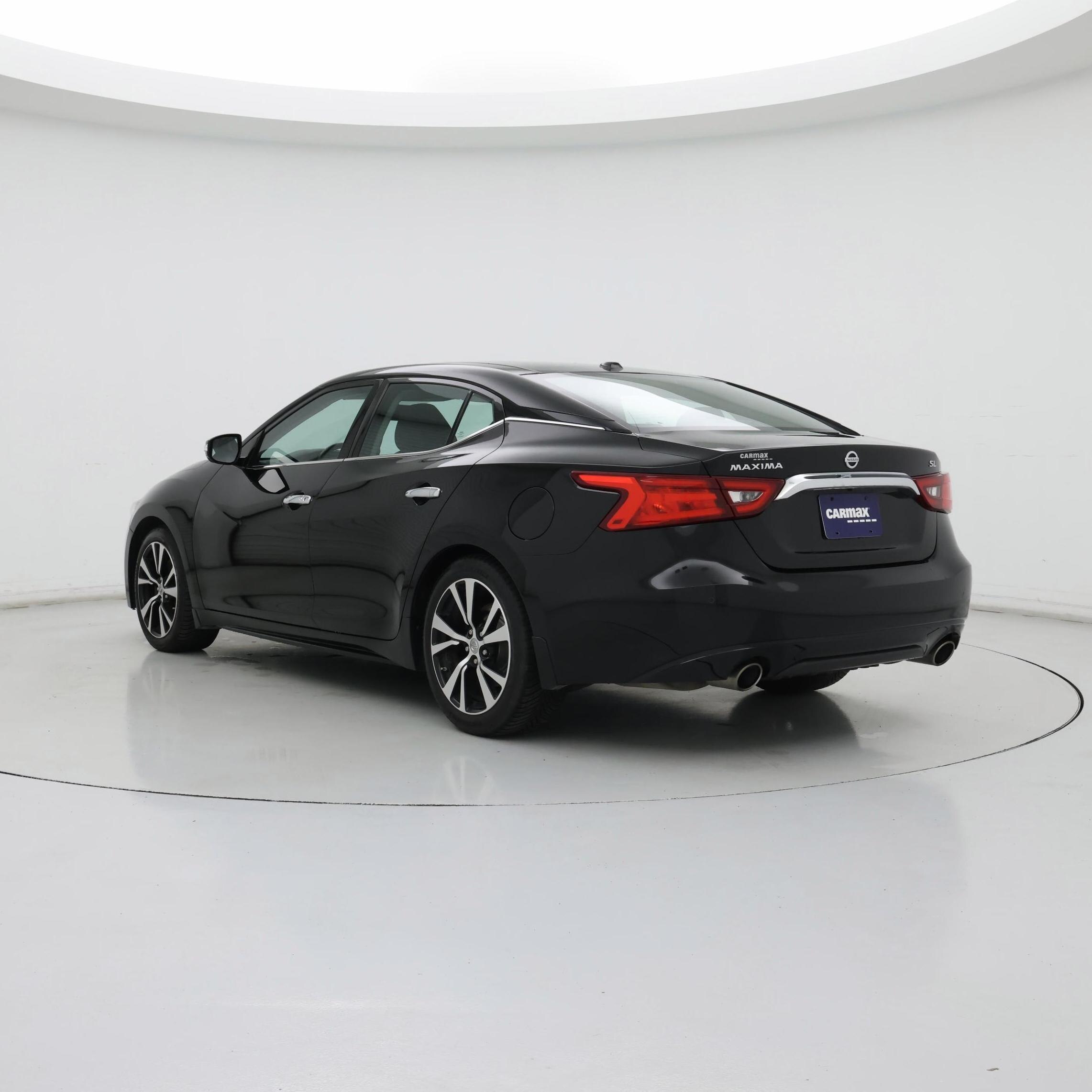 Thumbnail: 2017 Nissan Maxima - 2