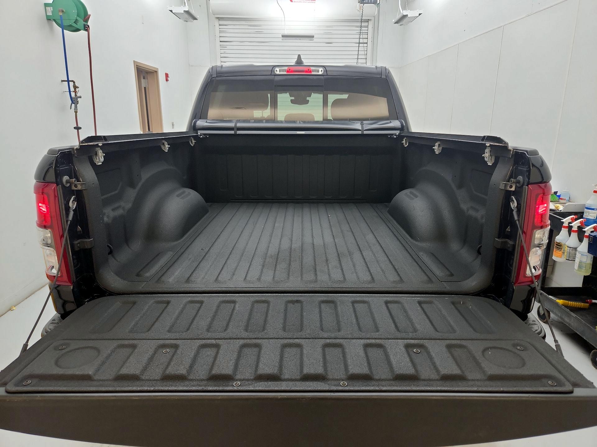 Thumbnail: 2020 RAM 1500 - 20