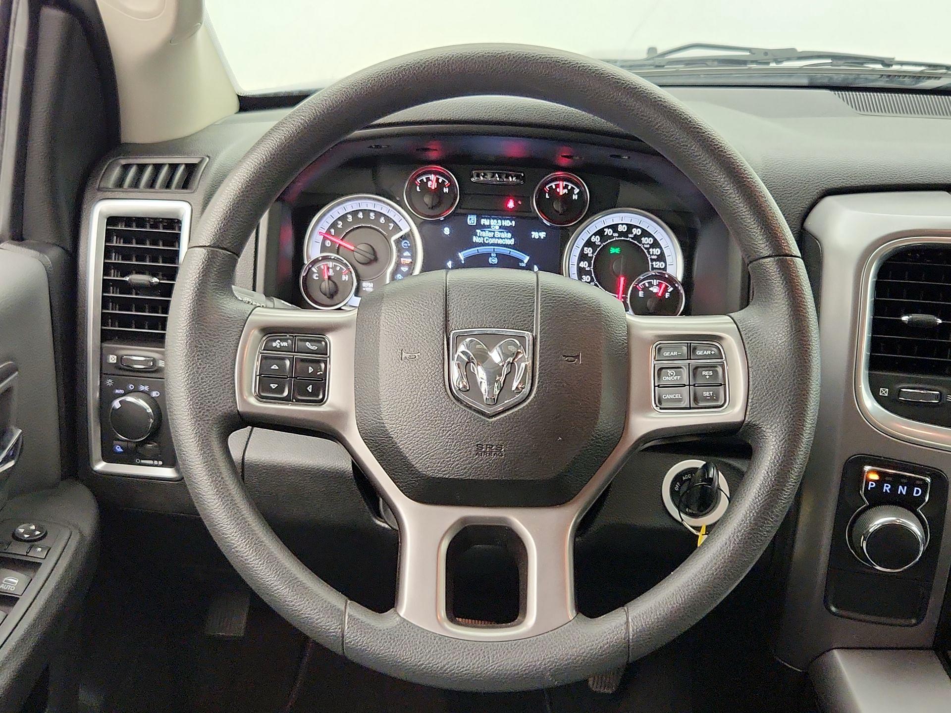 Thumbnail: 2023 RAM 1500 Classic - 10