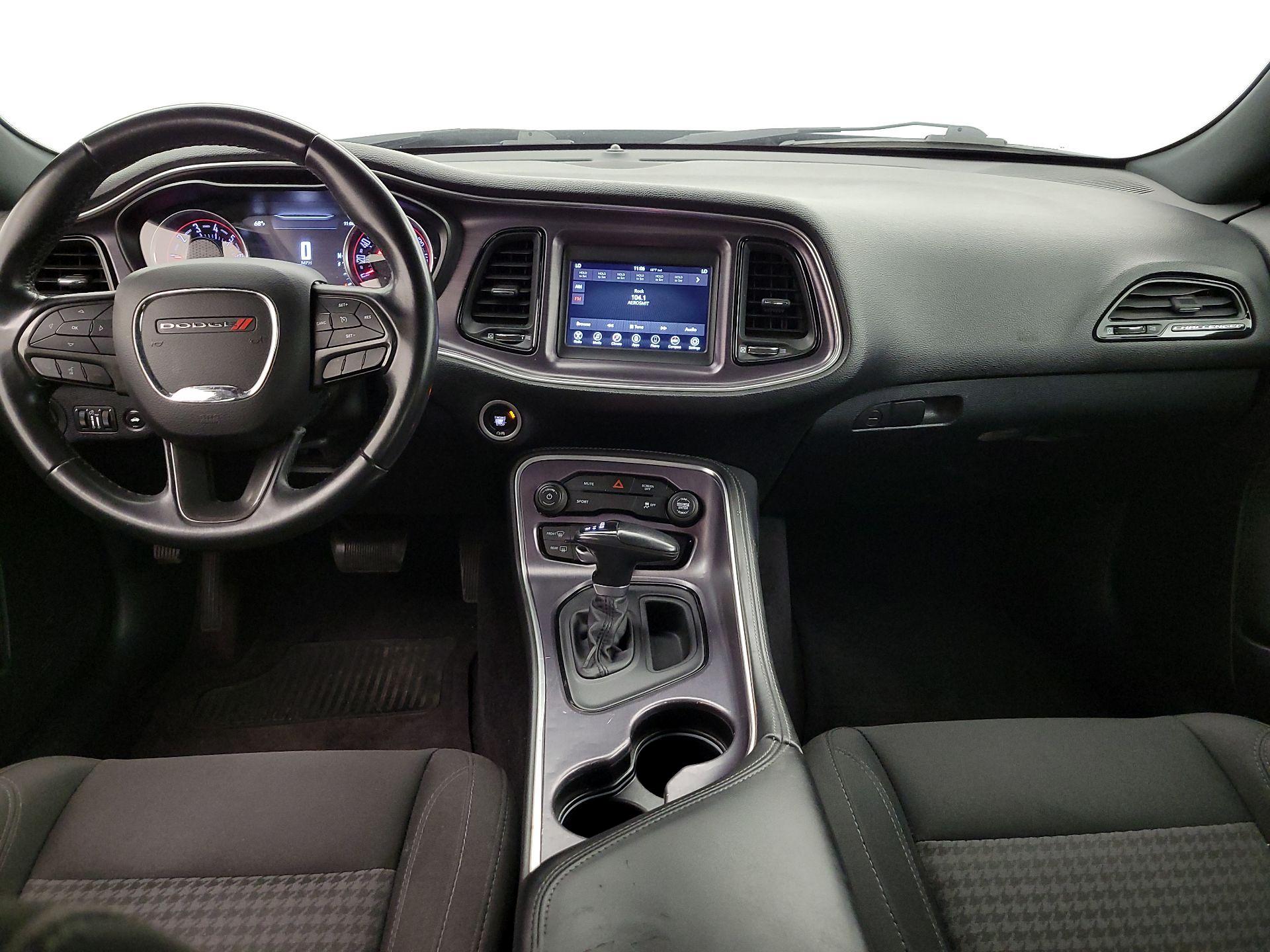 Thumbnail: 2018 Dodge Challenger - 9