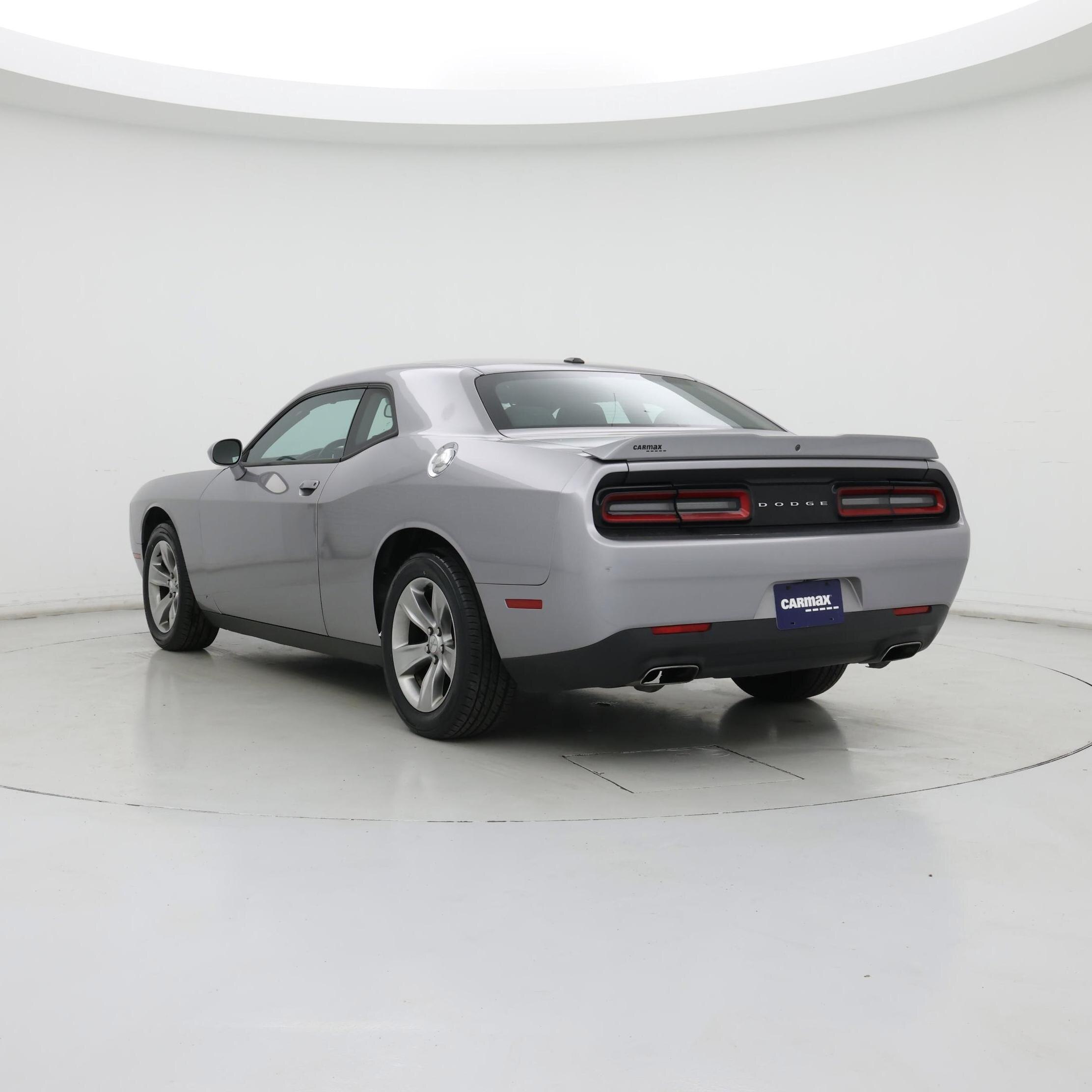 Thumbnail: 2018 Dodge Challenger - 2