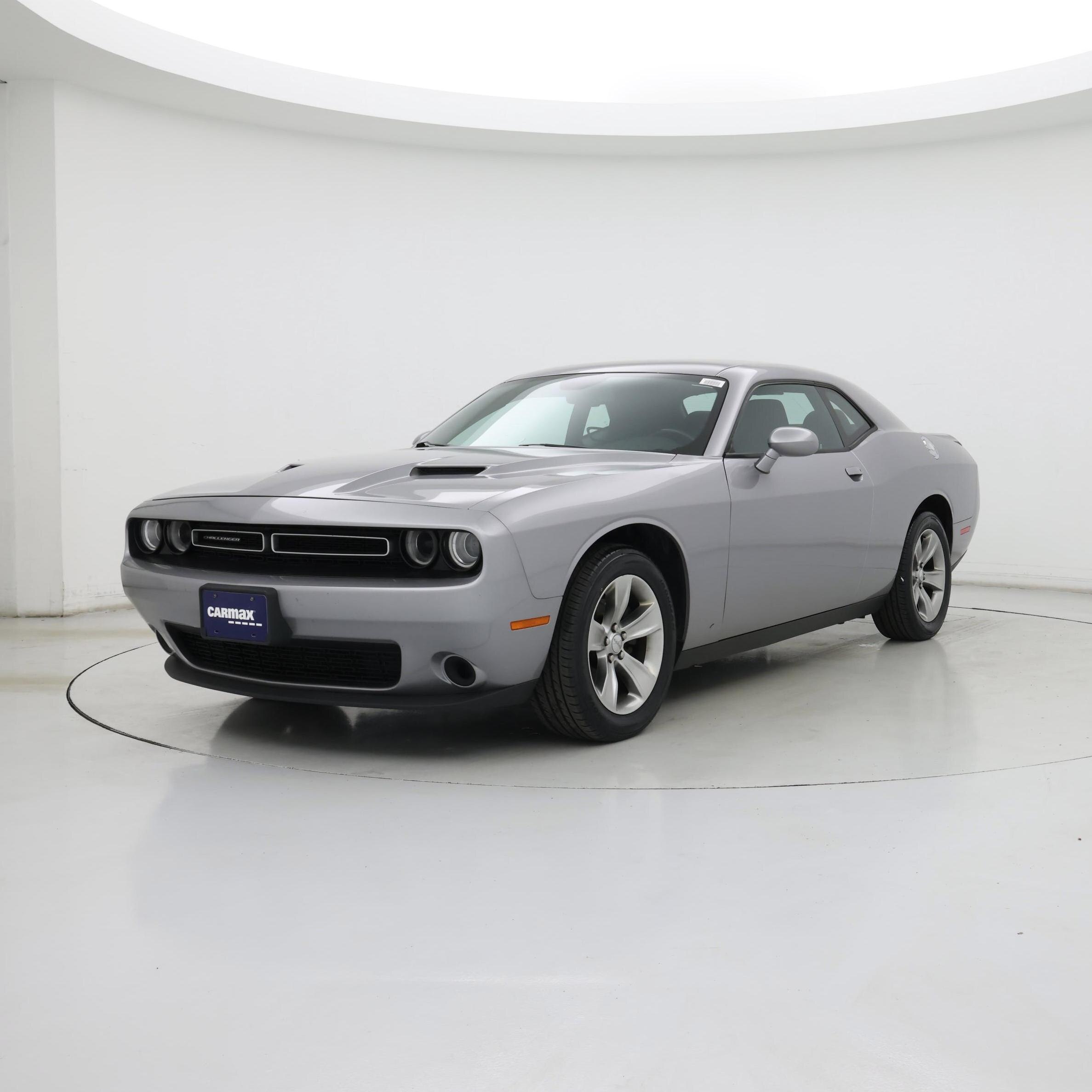 Thumbnail: 2018 Dodge Challenger - 4
