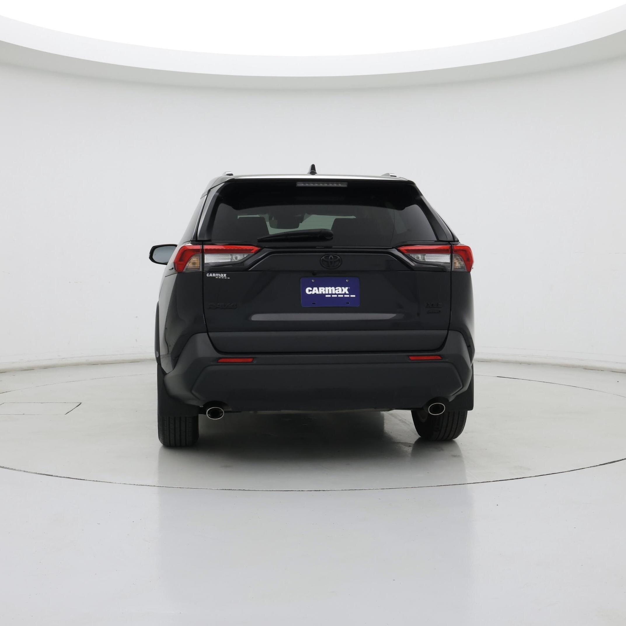 Thumbnail: 2021 Toyota RAV4 - 6