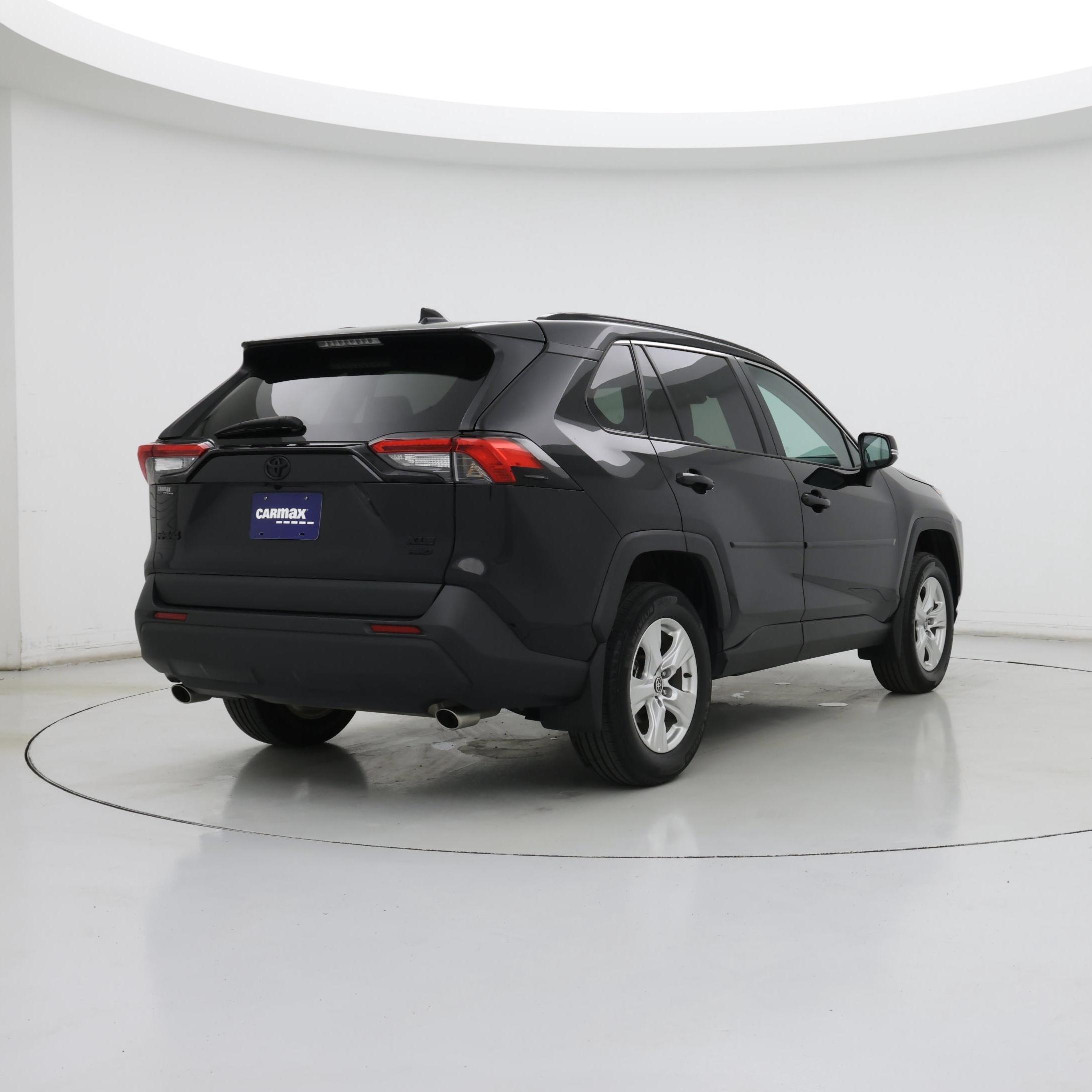 Thumbnail: 2021 Toyota RAV4 - 8