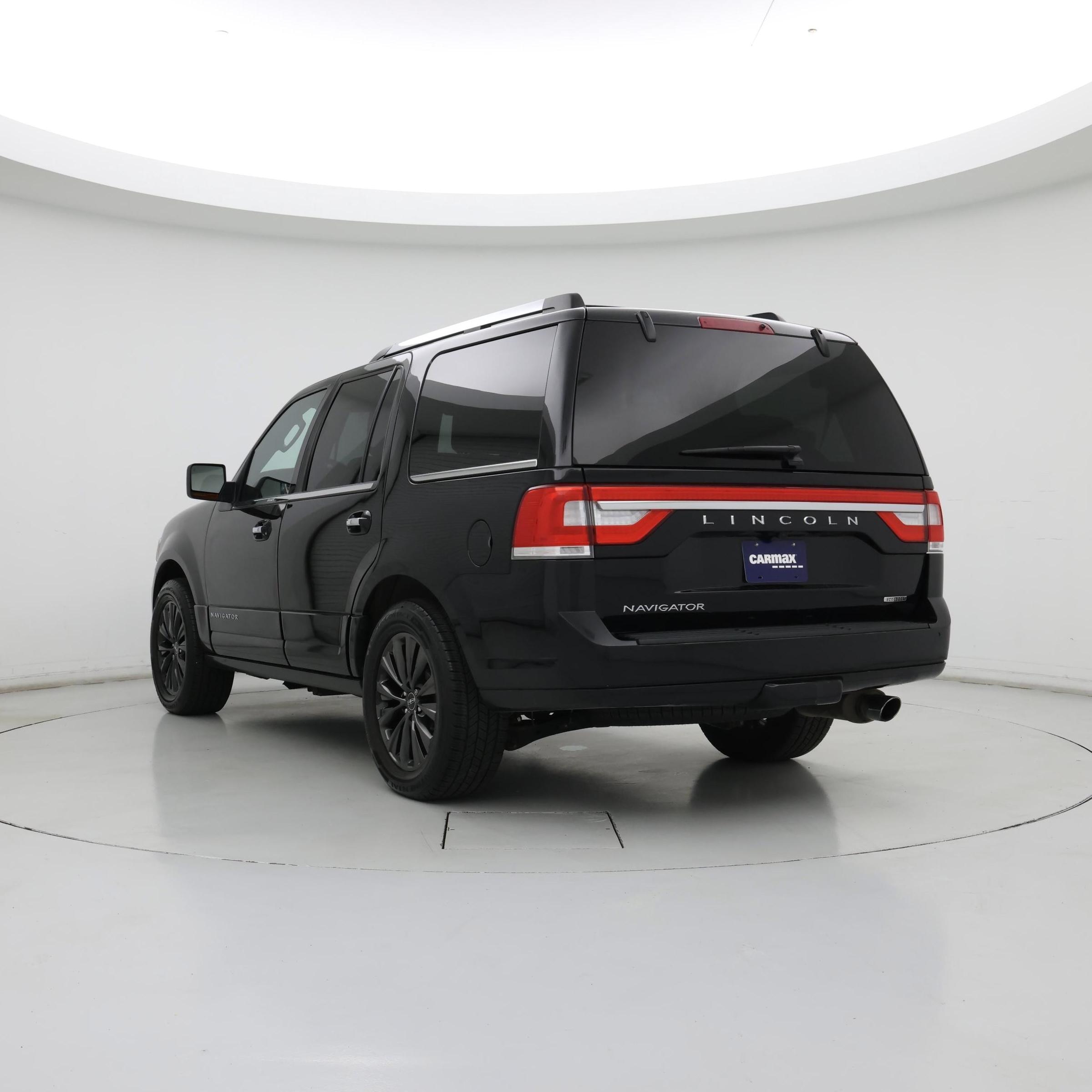 Thumbnail: 2016 Lincoln Navigator - 2