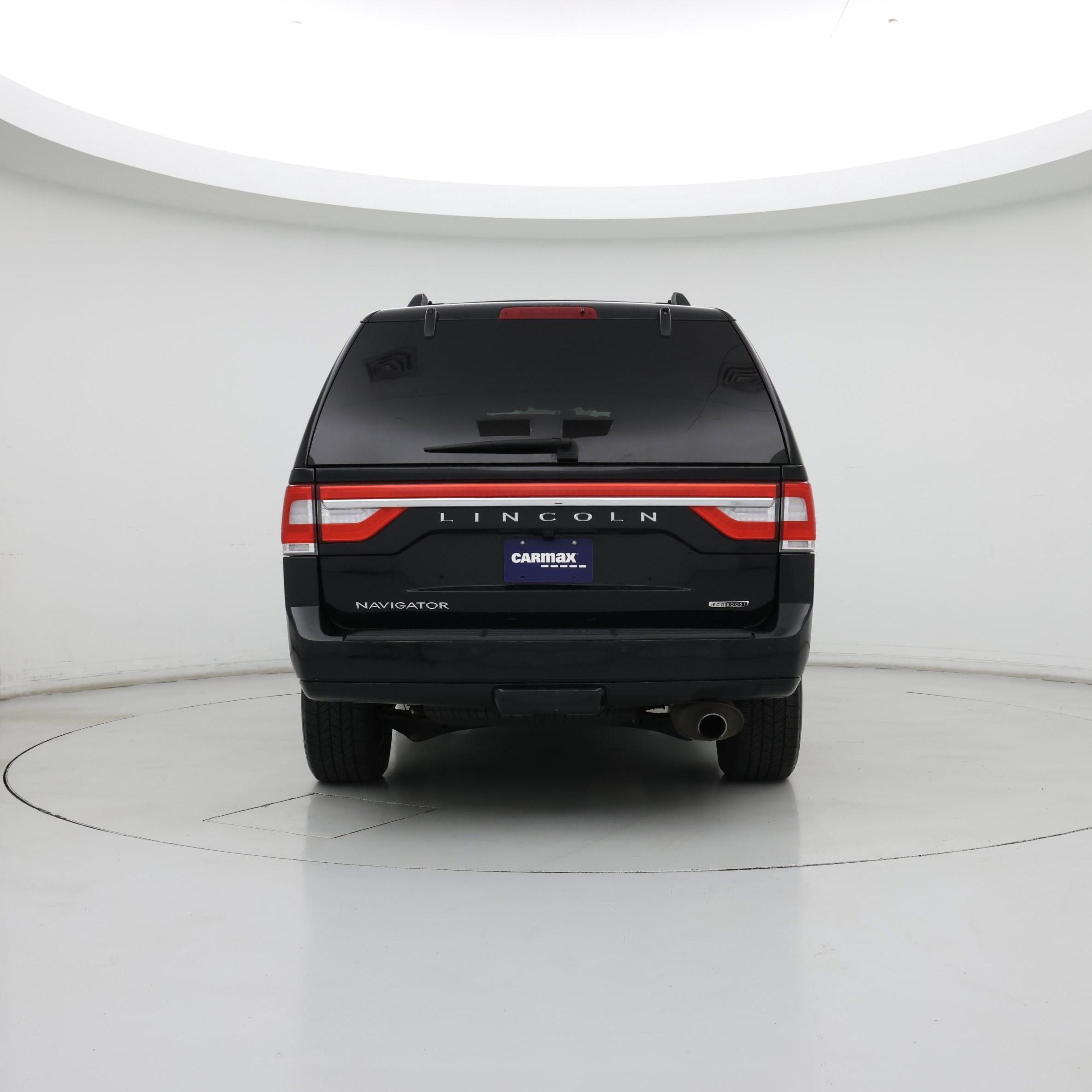 Thumbnail: 2016 Lincoln Navigator - 6
