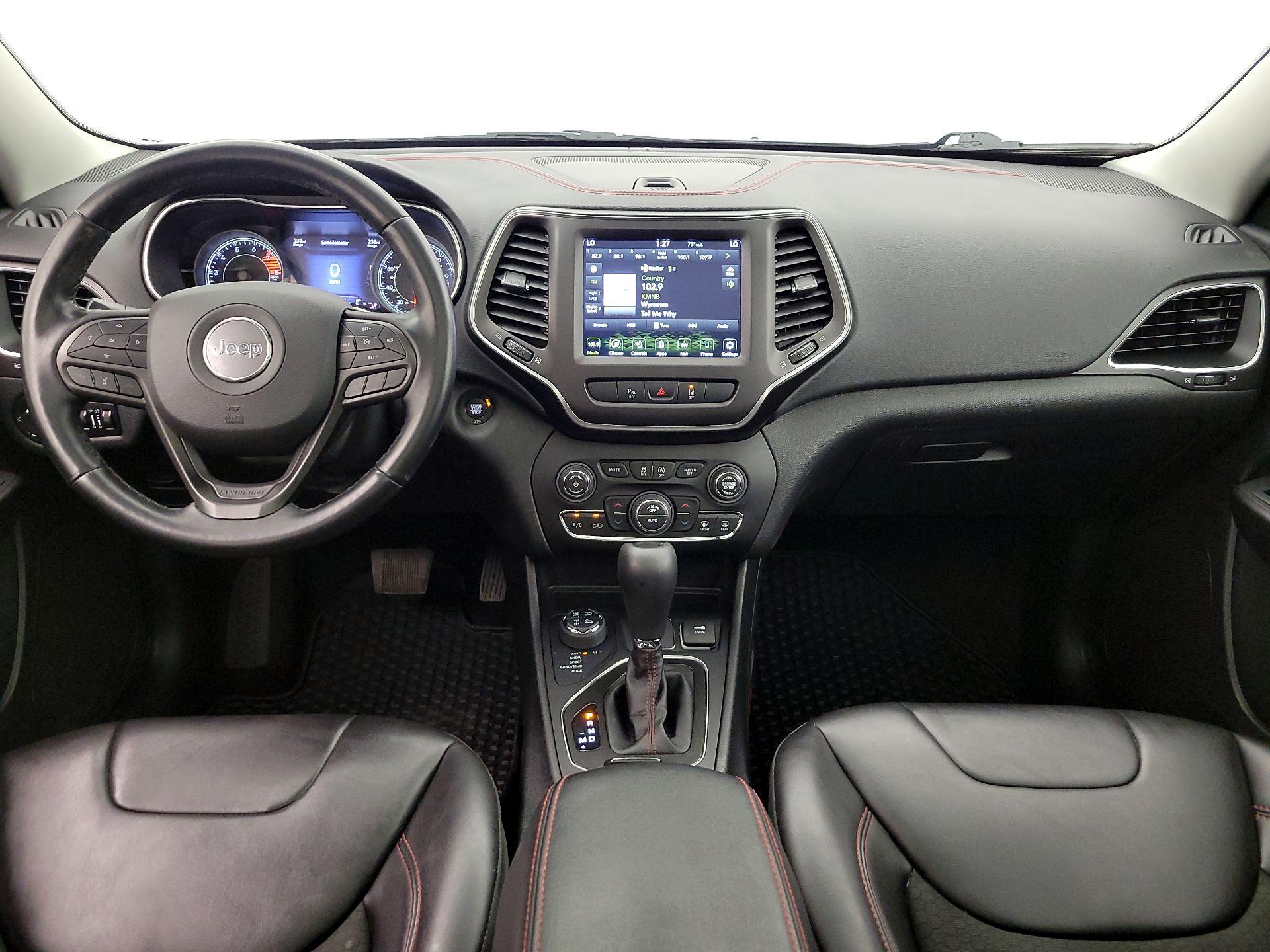 Thumbnail: 2021 Jeep Cherokee - 9