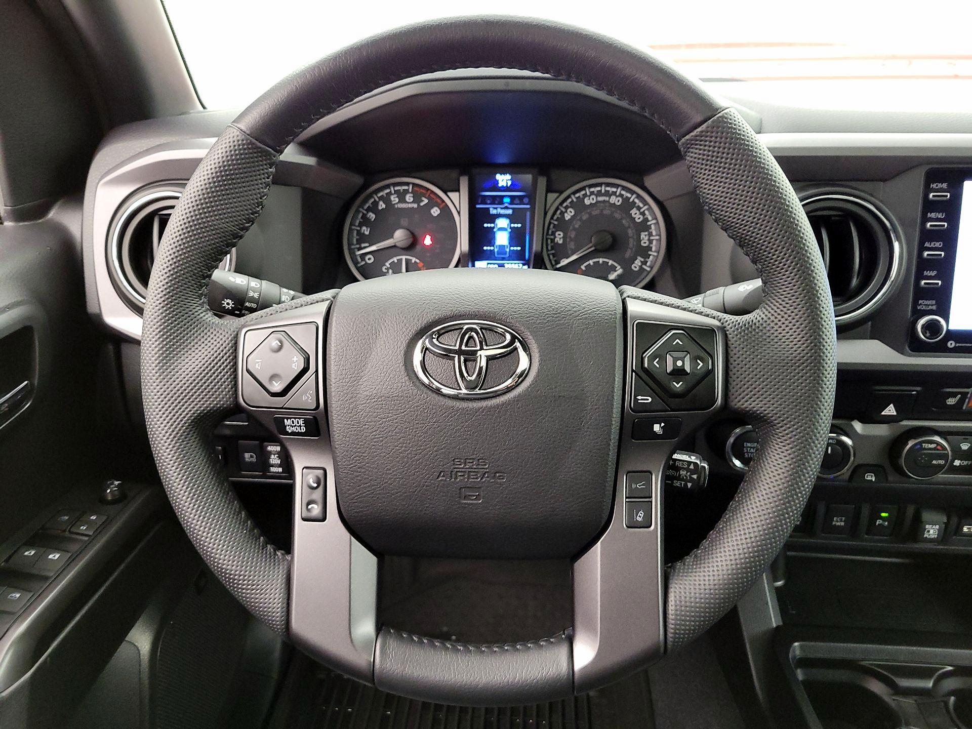 Thumbnail: 2022 Toyota Tacoma - 10
