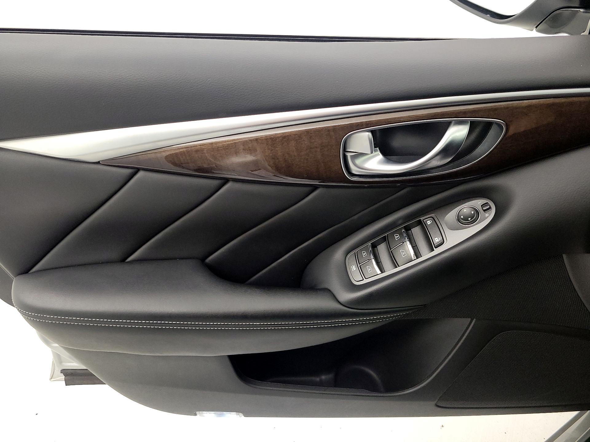 Thumbnail: 2018 INFINITI Q50 - 12