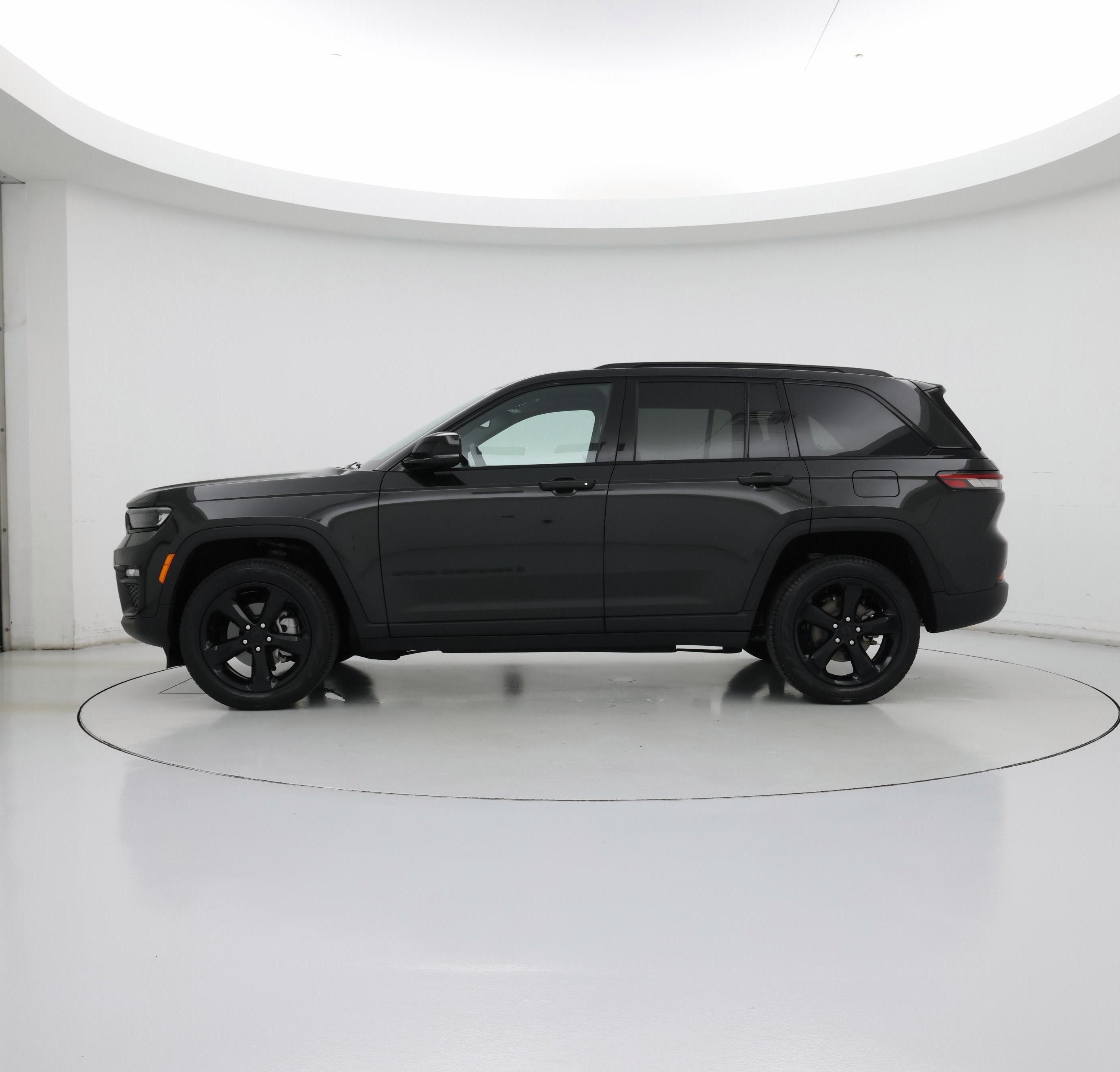 Thumbnail: 2024 Jeep Grand Cherokee - 3