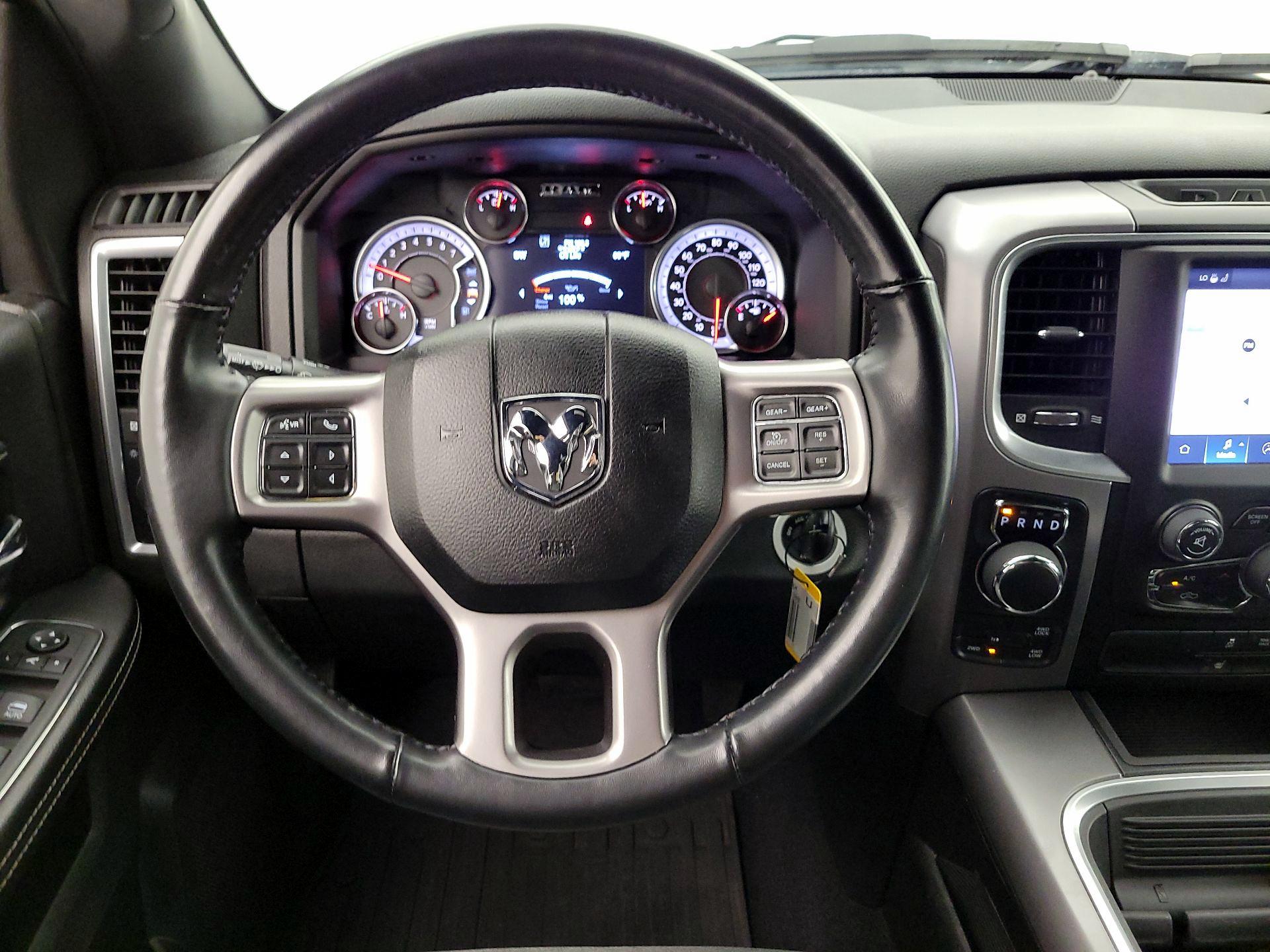Thumbnail: 2022 RAM 1500 Classic - 10