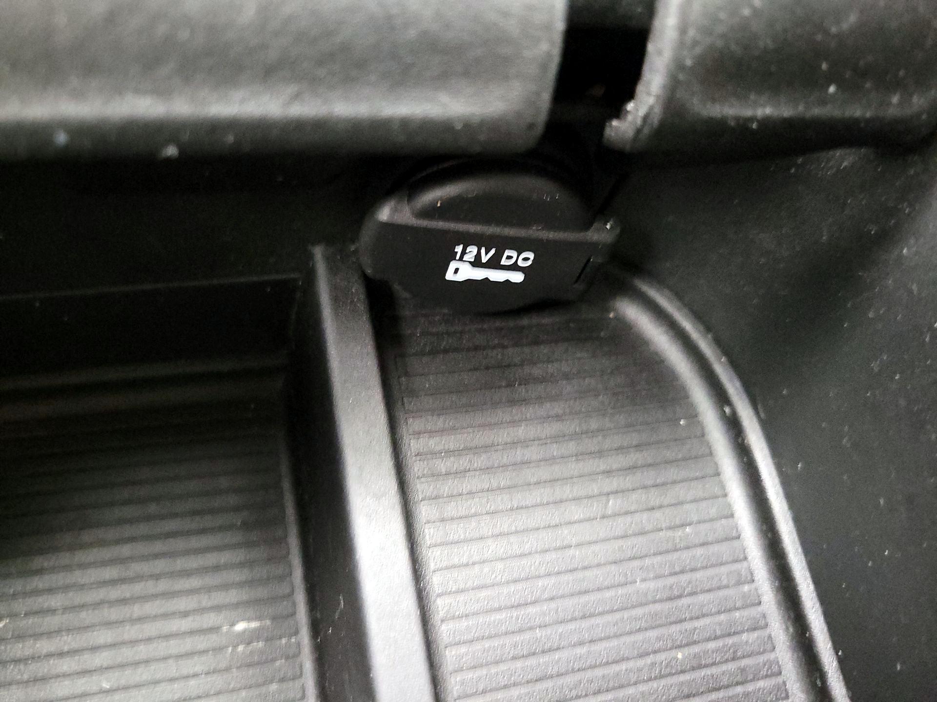 Thumbnail: 2022 RAM 1500 Classic - 18