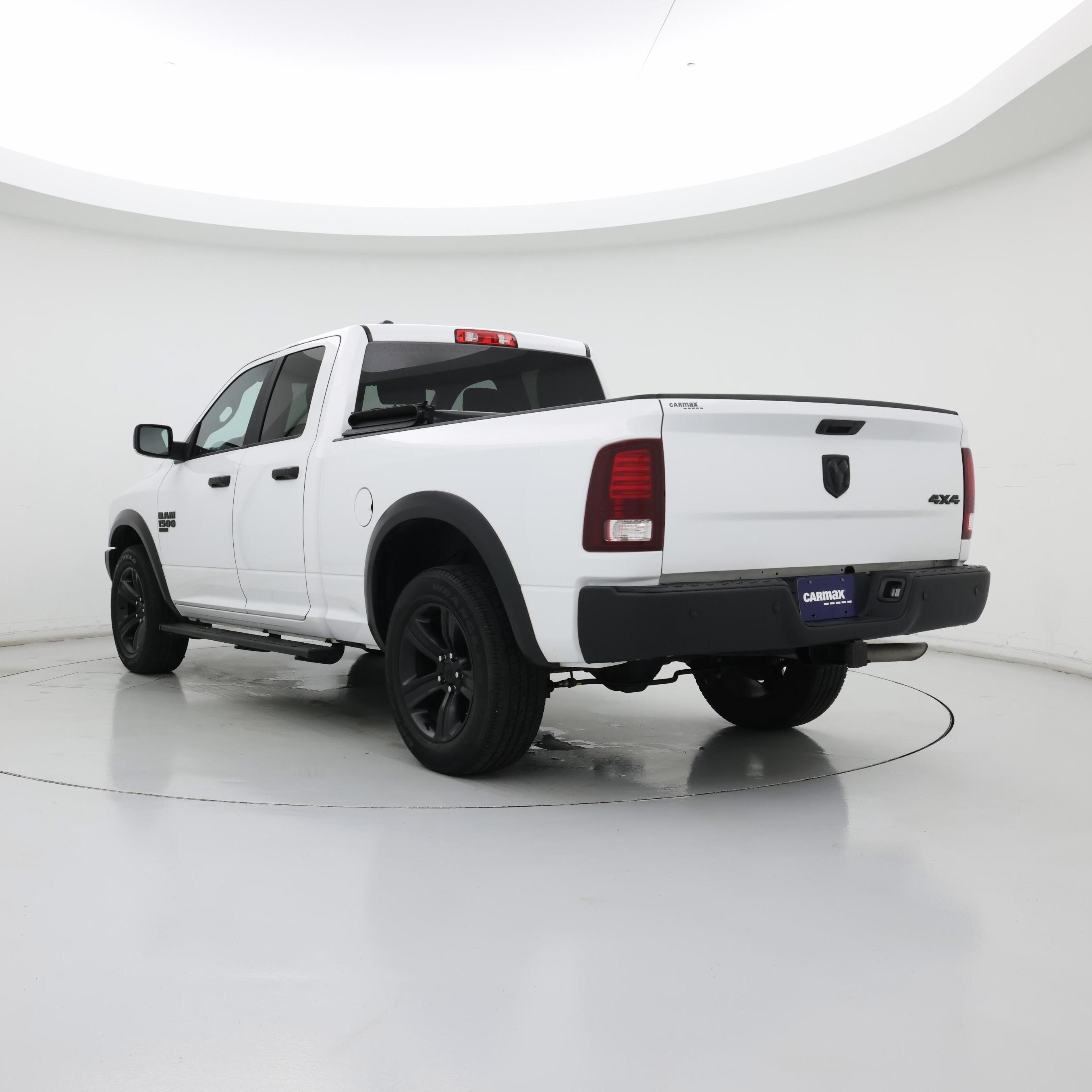 Thumbnail: 2022 RAM 1500 Classic - 2