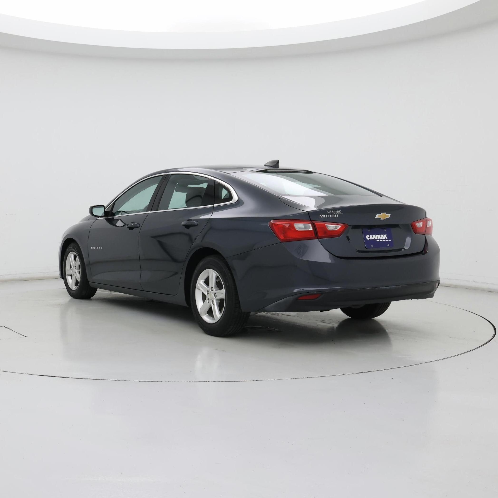 Thumbnail: 2020 Chevrolet Malibu - 2