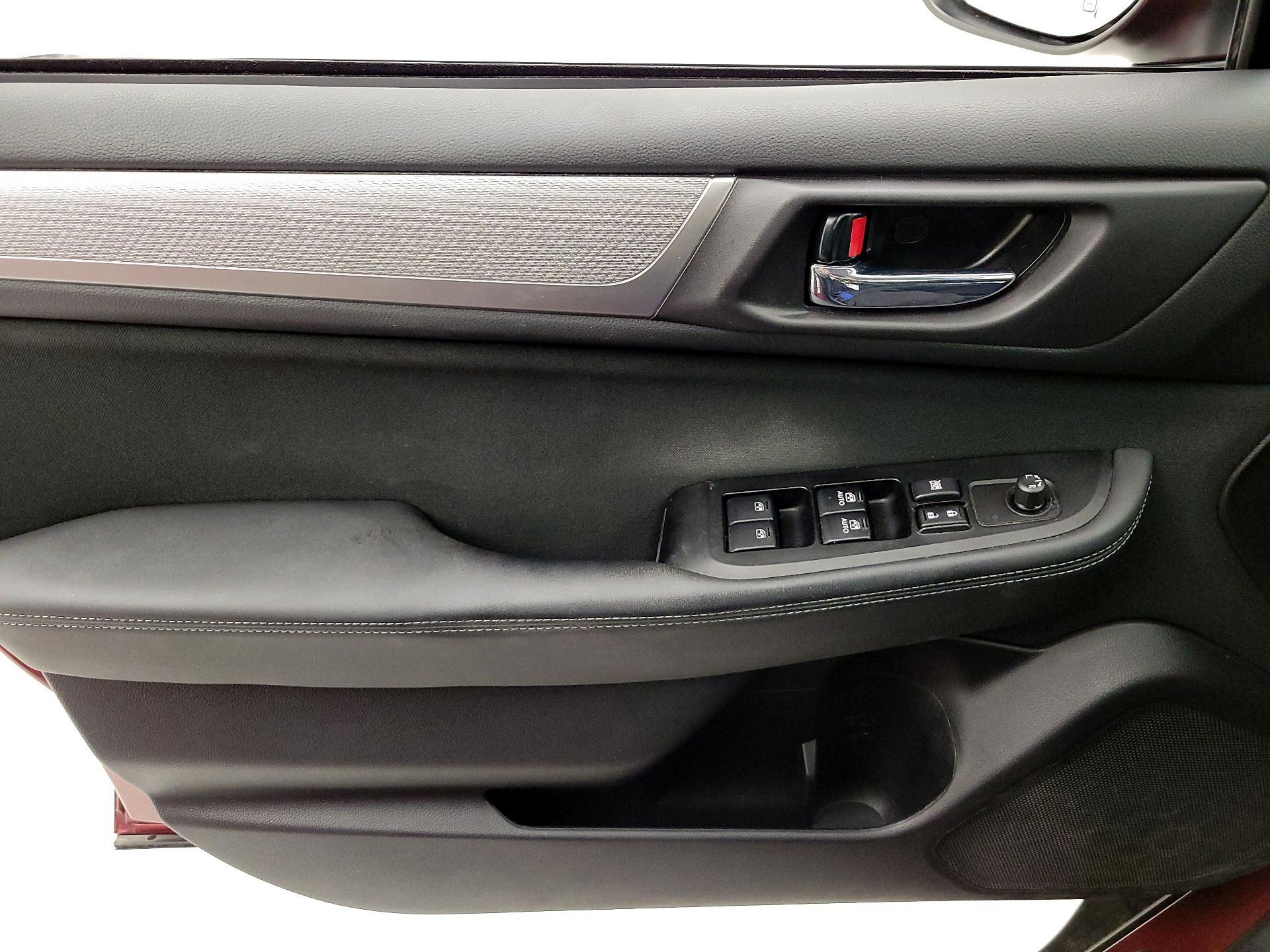 Thumbnail: 2019 Subaru Outback - 12