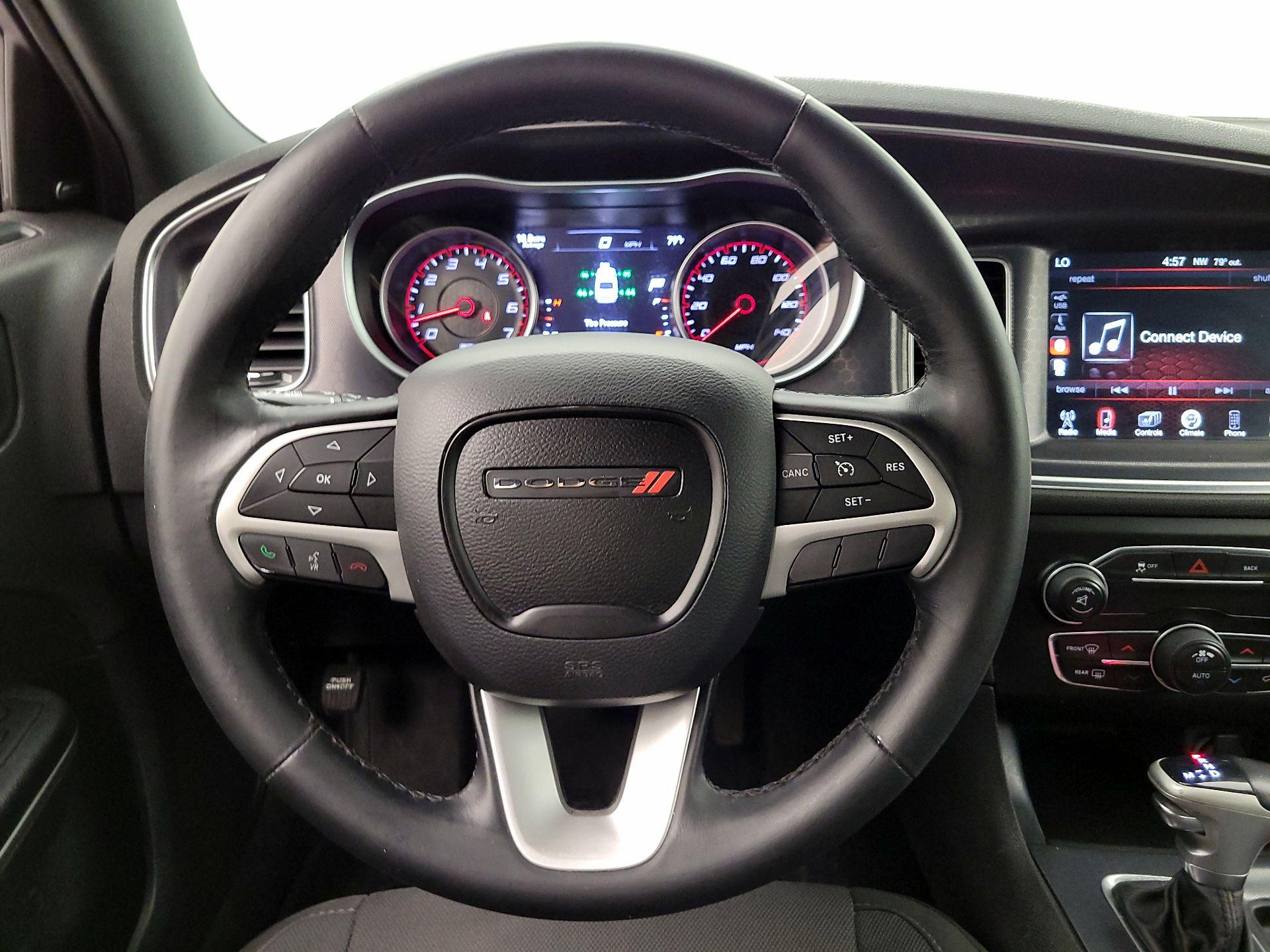 Thumbnail: 2015 Dodge Charger - 10