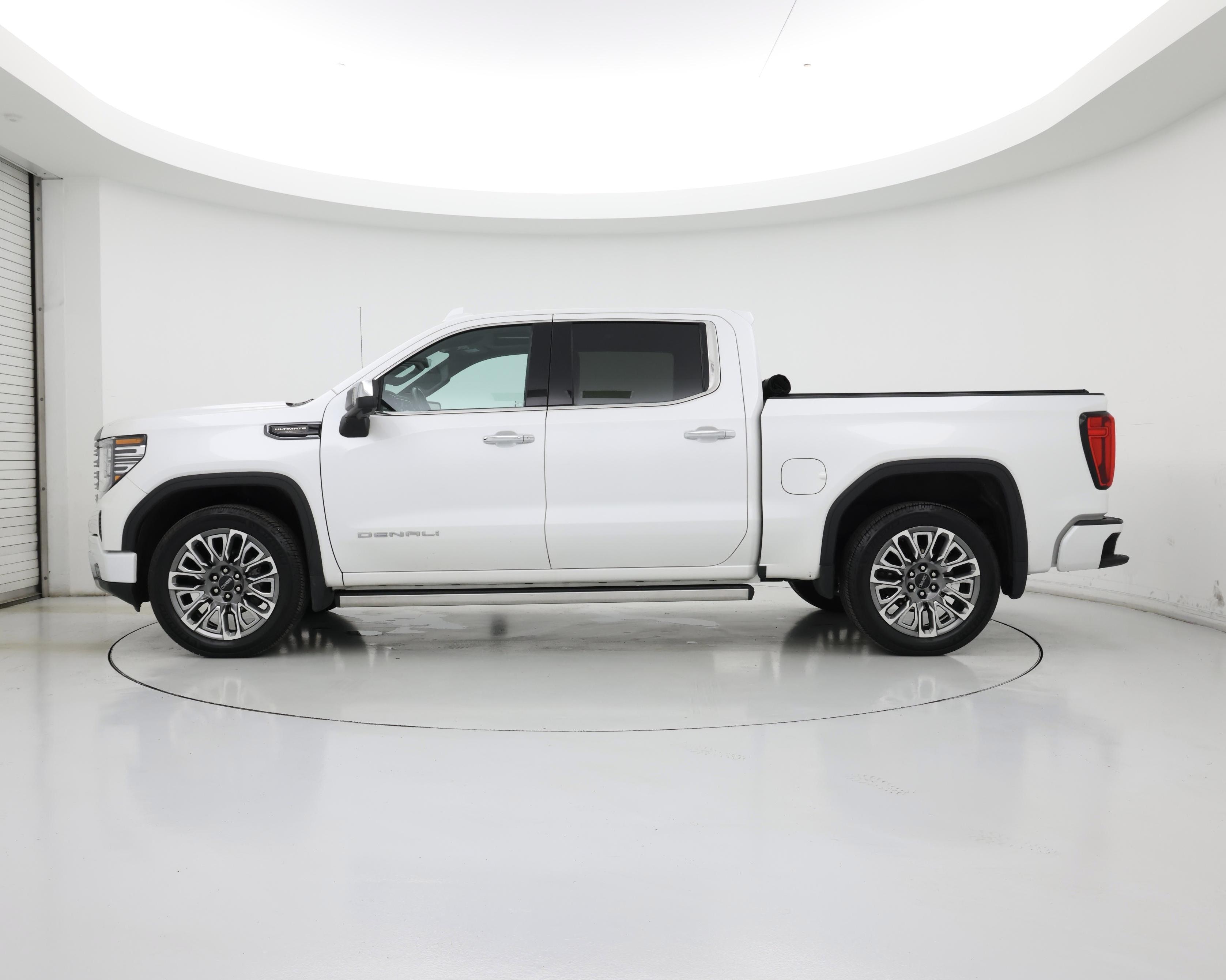 Thumbnail: 2023 GMC Sierra 1500 - 3