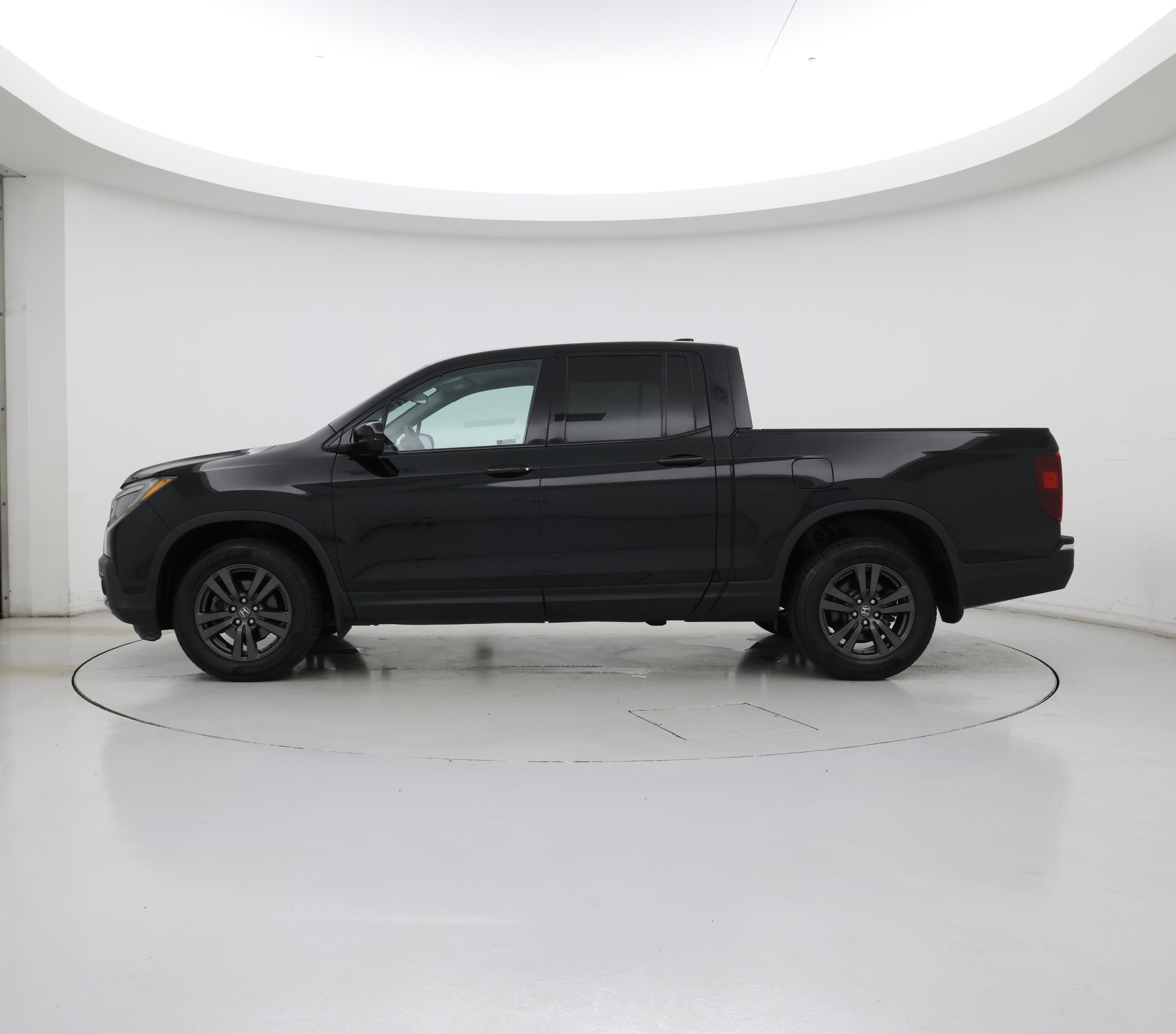 Thumbnail: 2019 Honda Ridgeline - 3