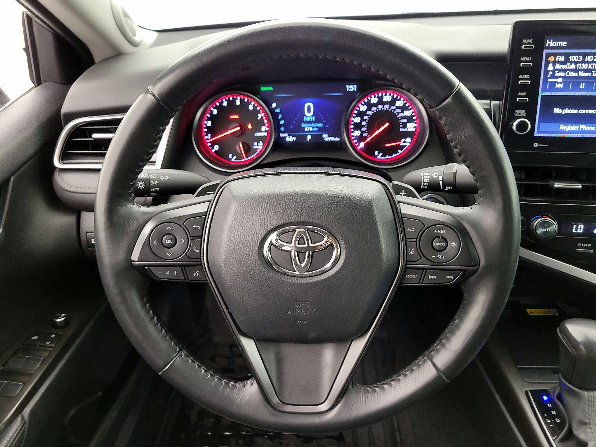 Thumbnail: 2023 Toyota Camry - 10