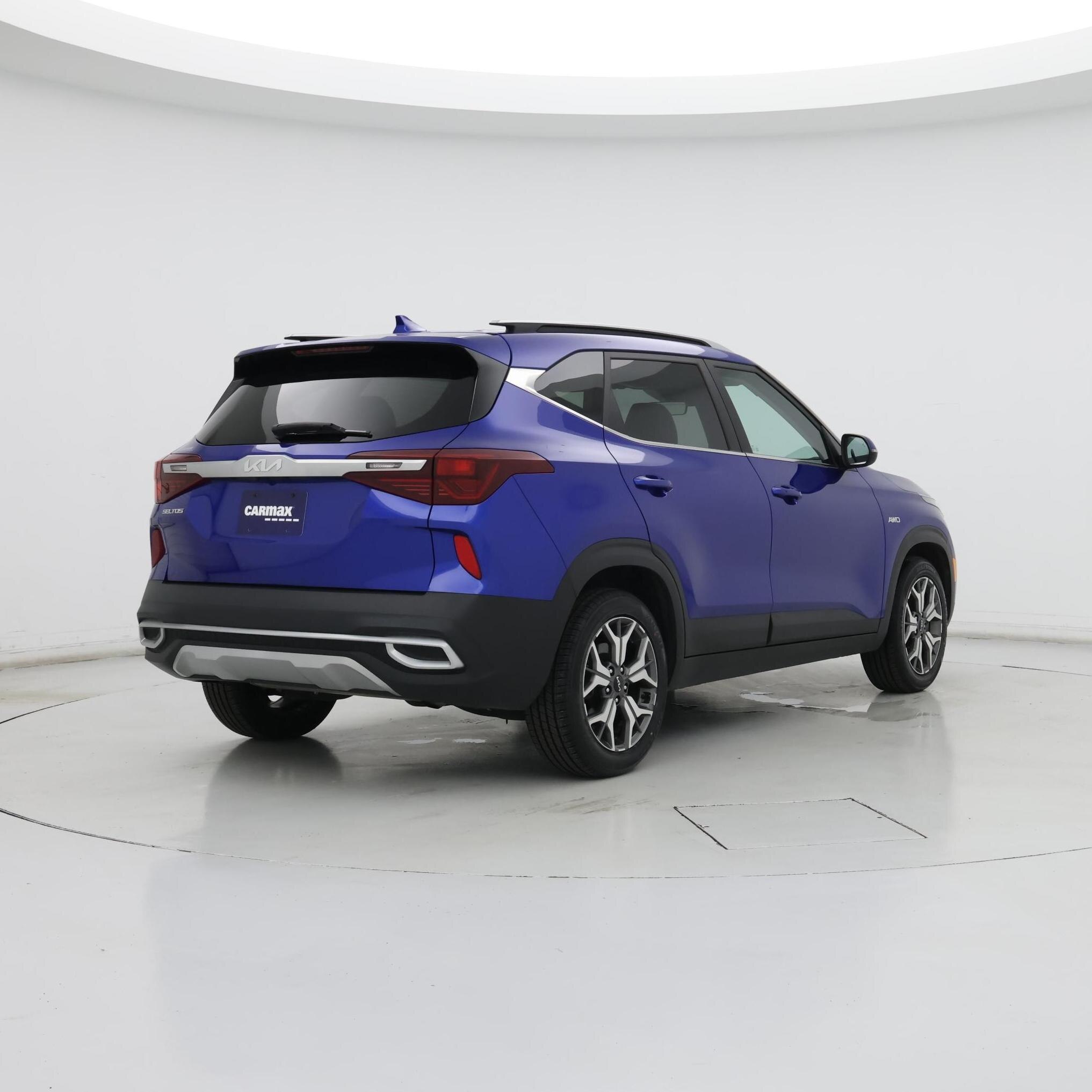 Thumbnail: 2022 Kia Seltos - 8