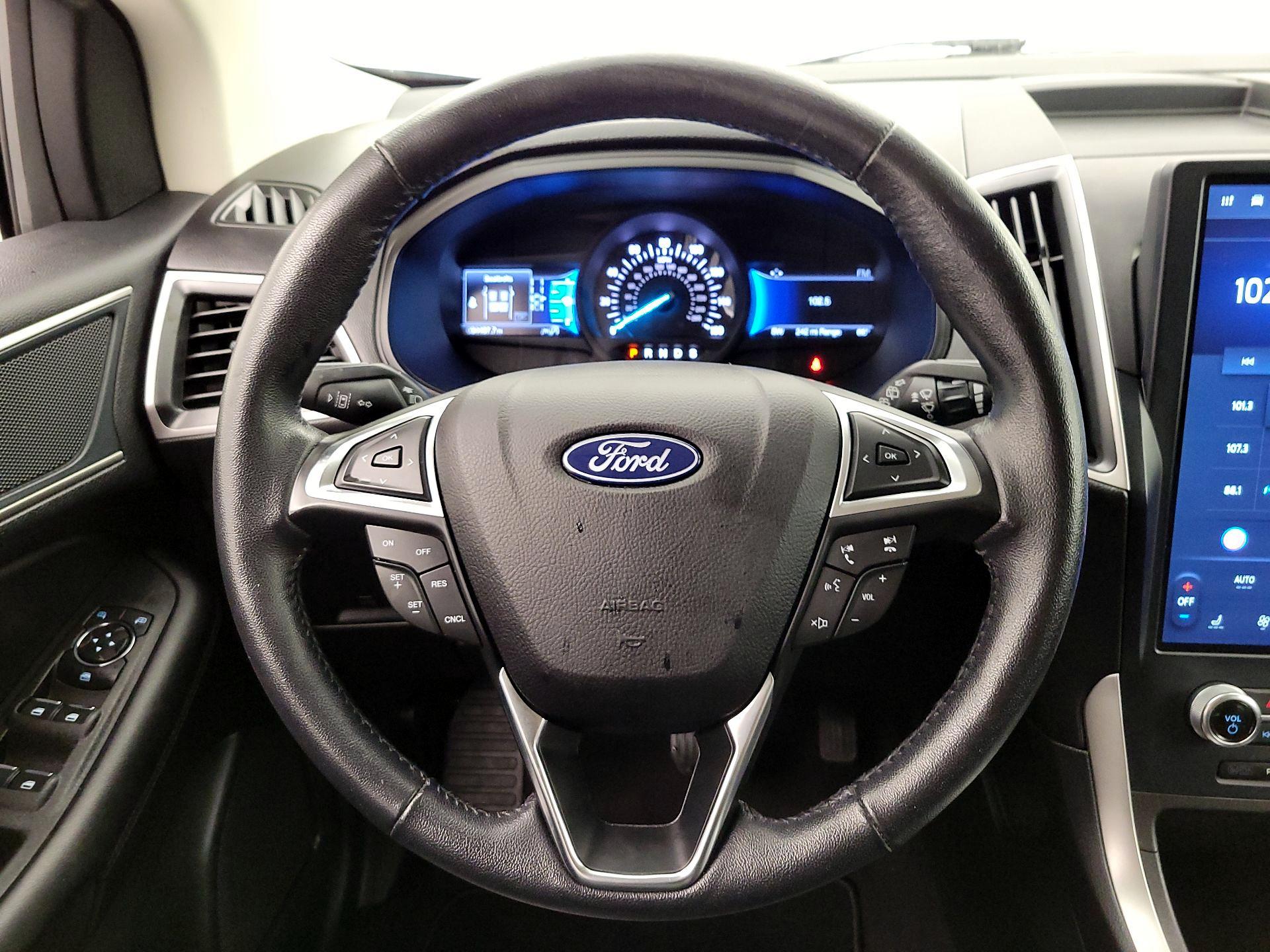 Thumbnail: 2023 Ford Edge - 10