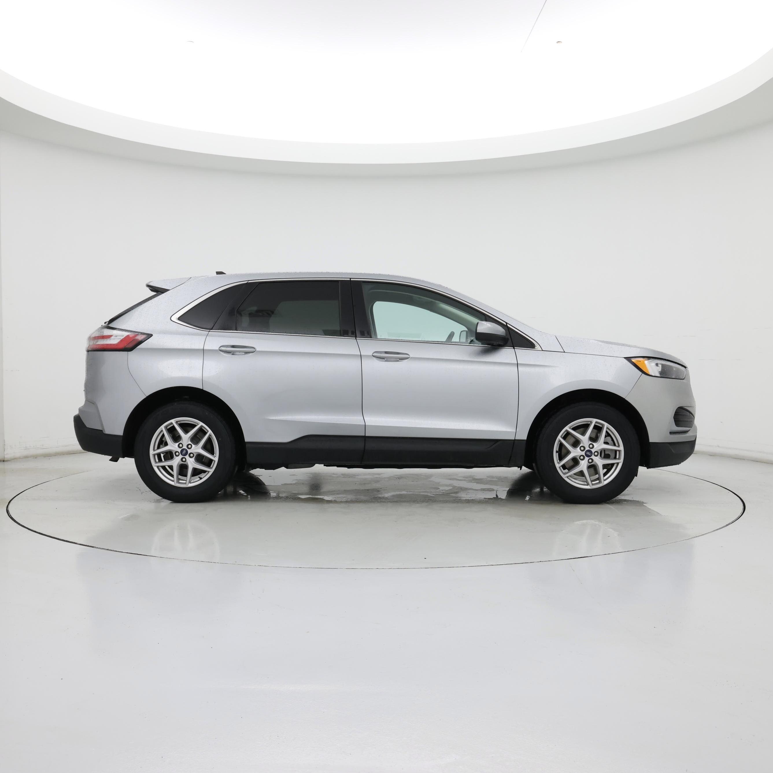 Thumbnail: 2023 Ford Edge - 7