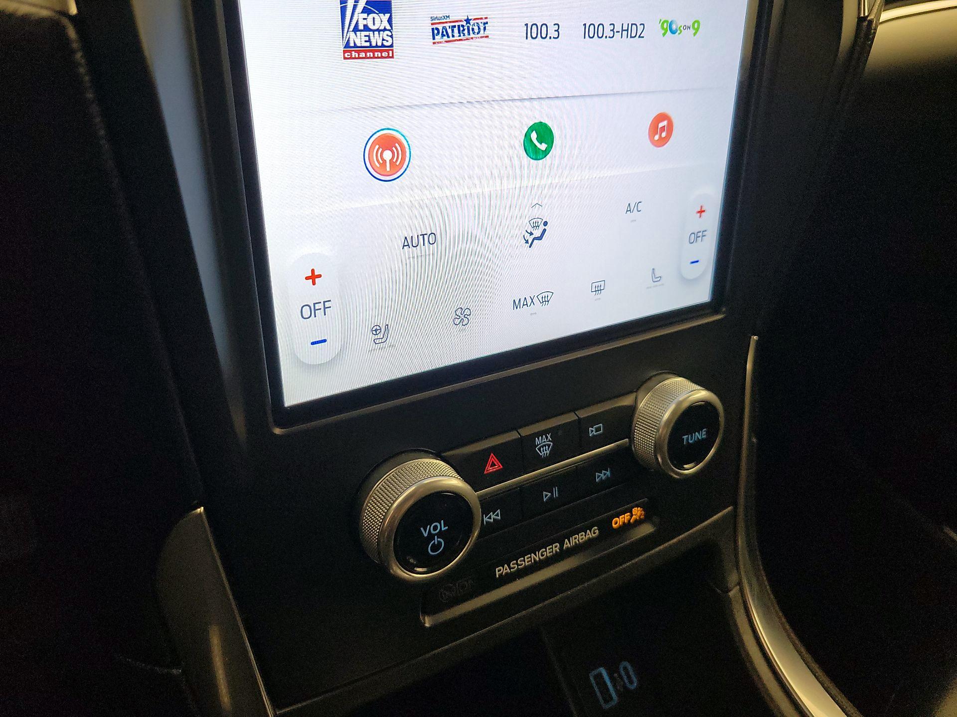 Thumbnail: 2023 Ford Edge - 16
