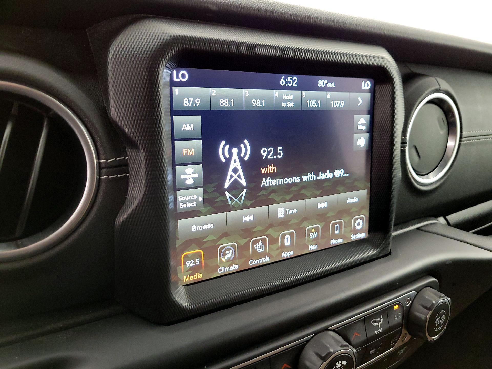 Thumbnail: 2021 Jeep Wrangler - 16