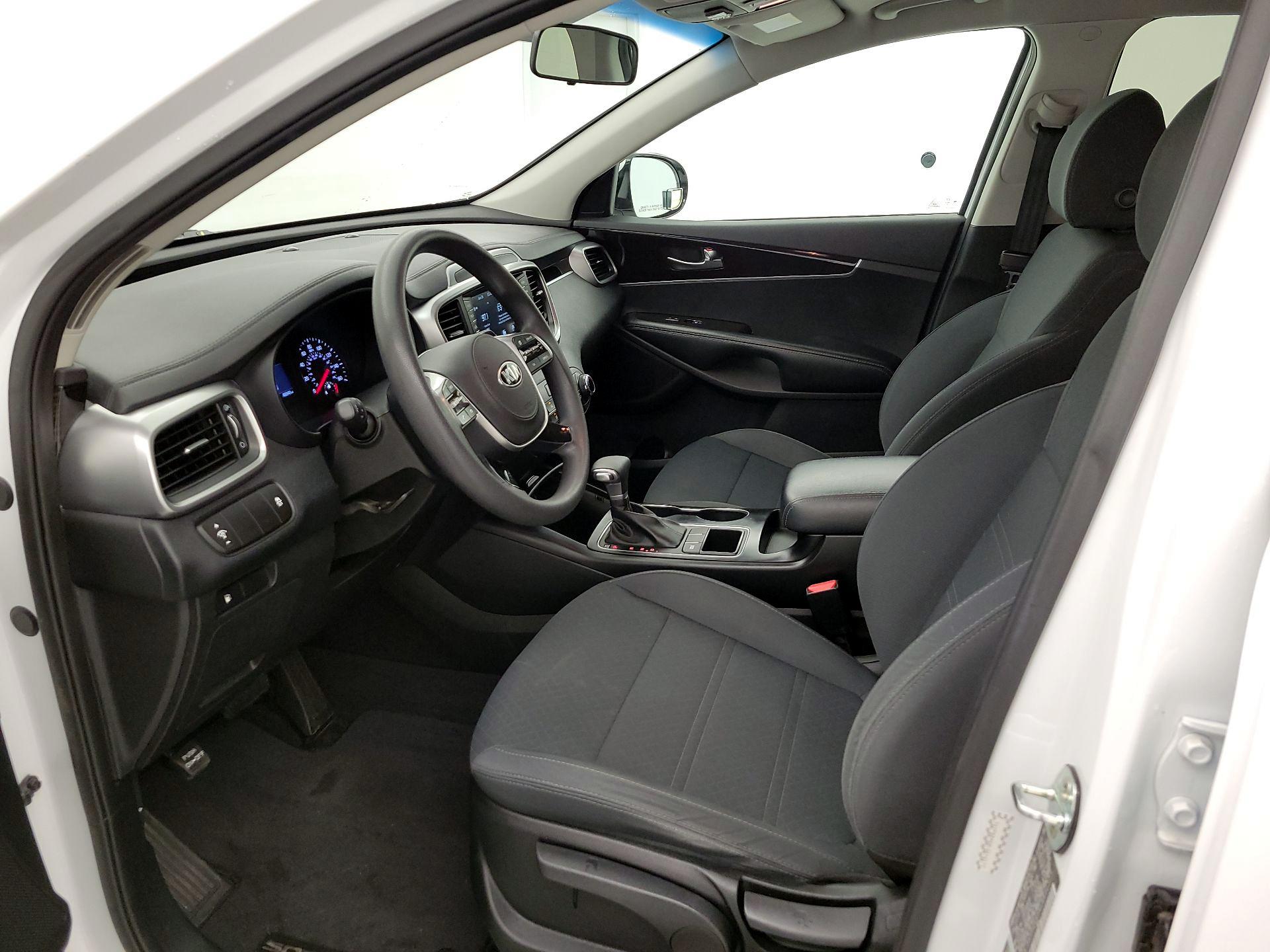 Thumbnail: 2020 Kia Sorento - 11